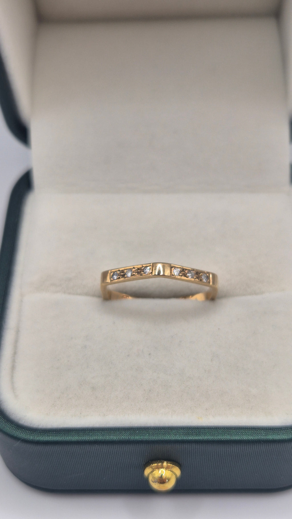 9ct gold diamond hexagonal ring