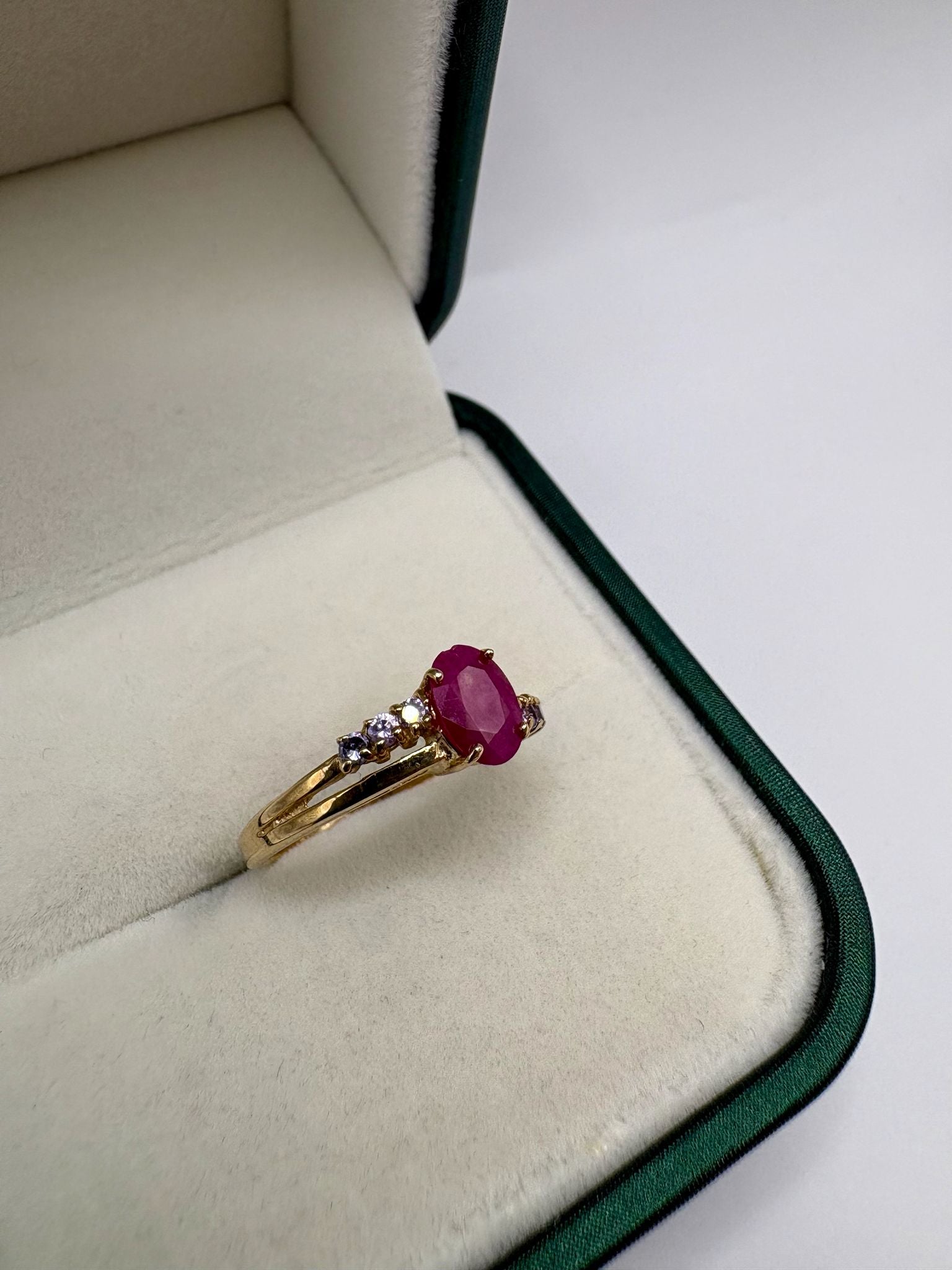 9ct gold ruby and tanzanite ring