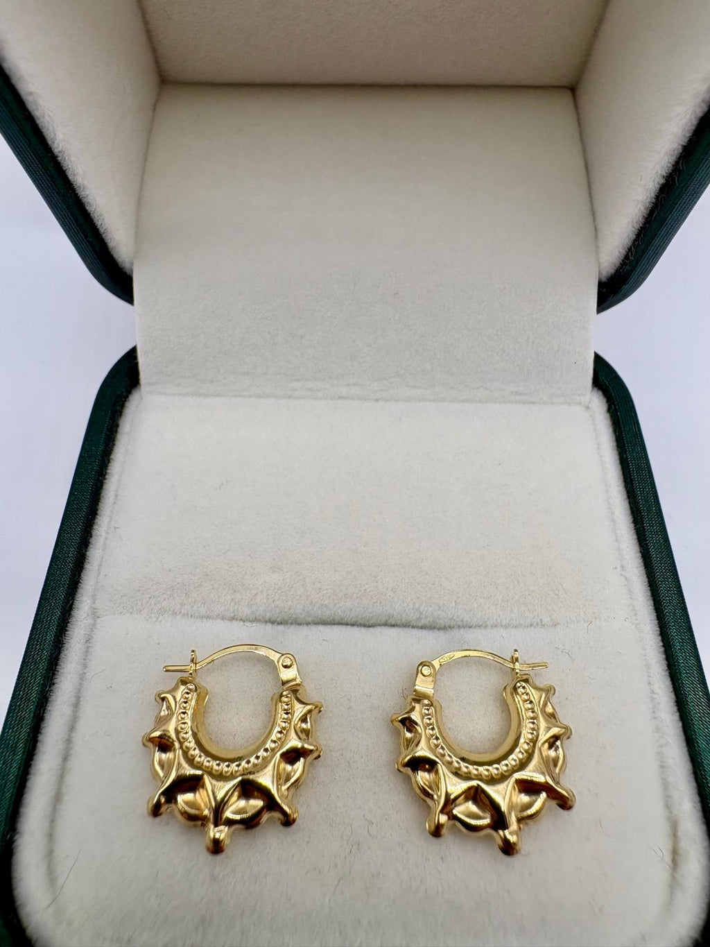 9ct gold Spike creole earrings