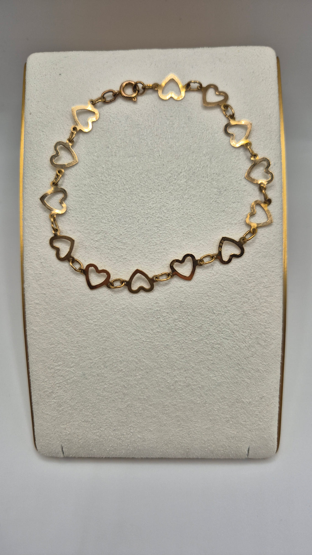 9ct gold heart bracelet