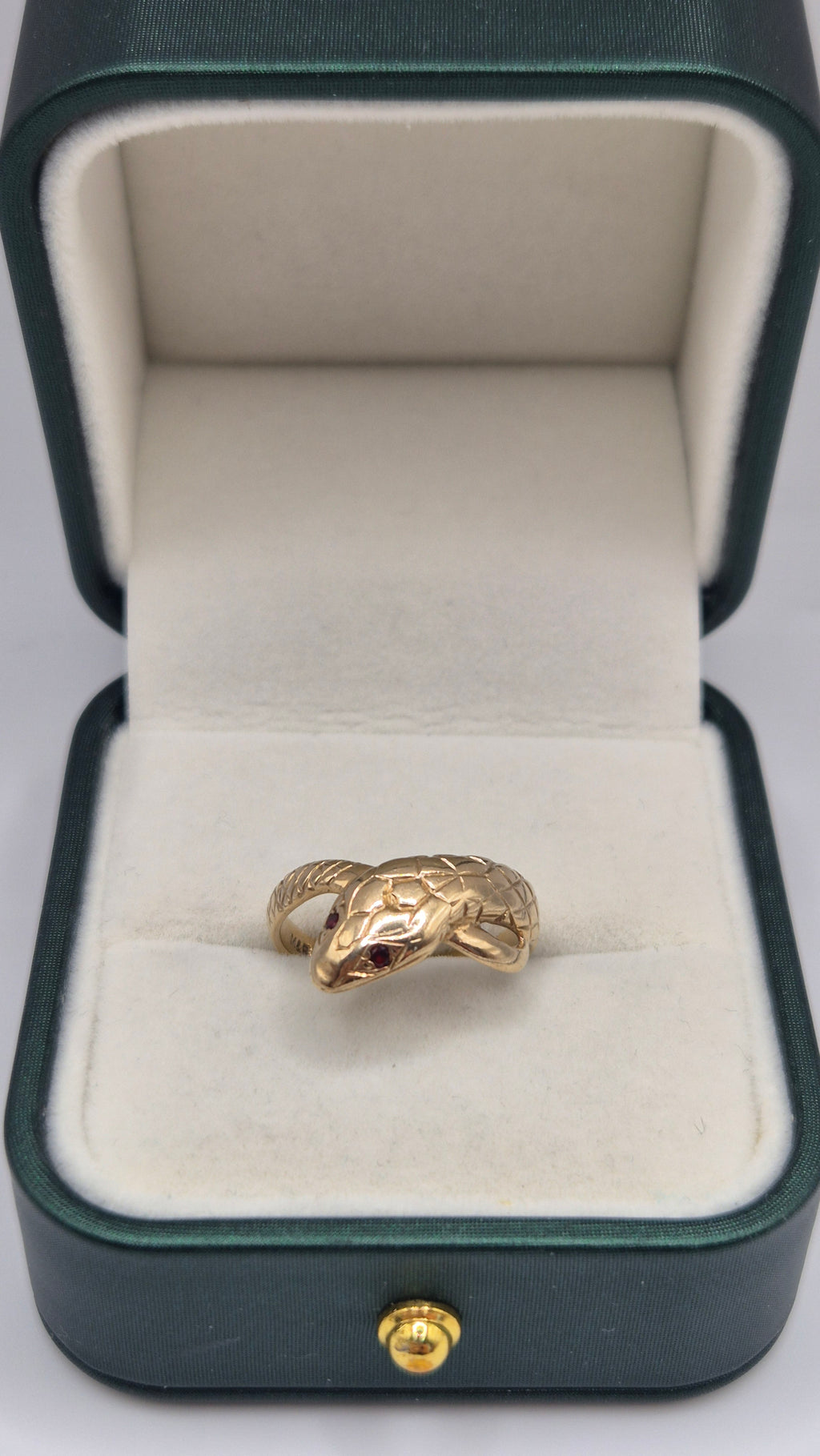 9ct gold garnet snake ring