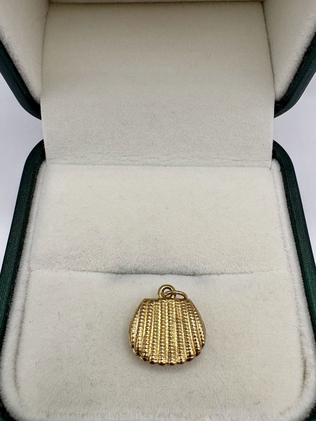 9ct gold purse charm