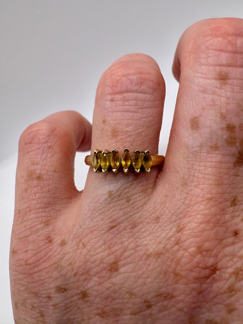 9ct gold Citrine ring