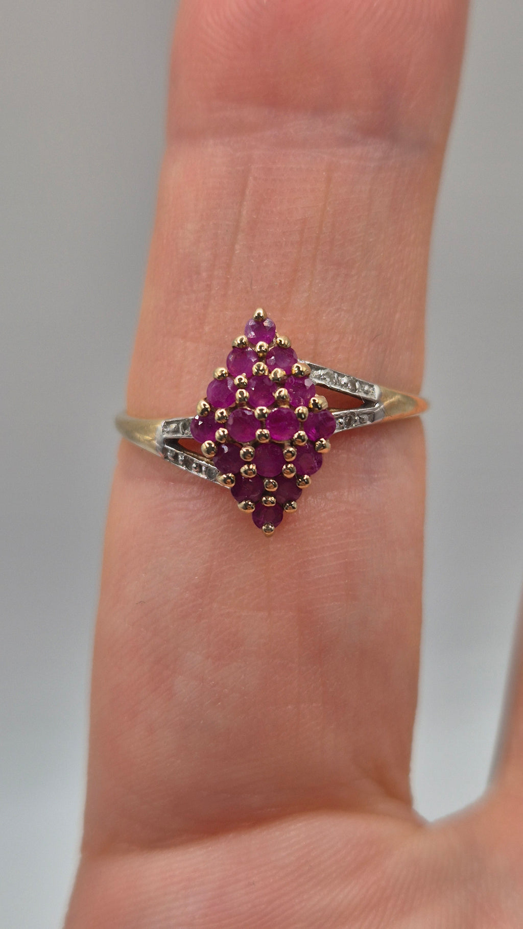9ct gold ruby and diamond ring