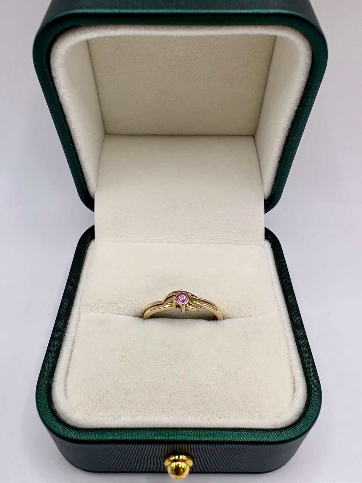 9ct gold ruby ring set