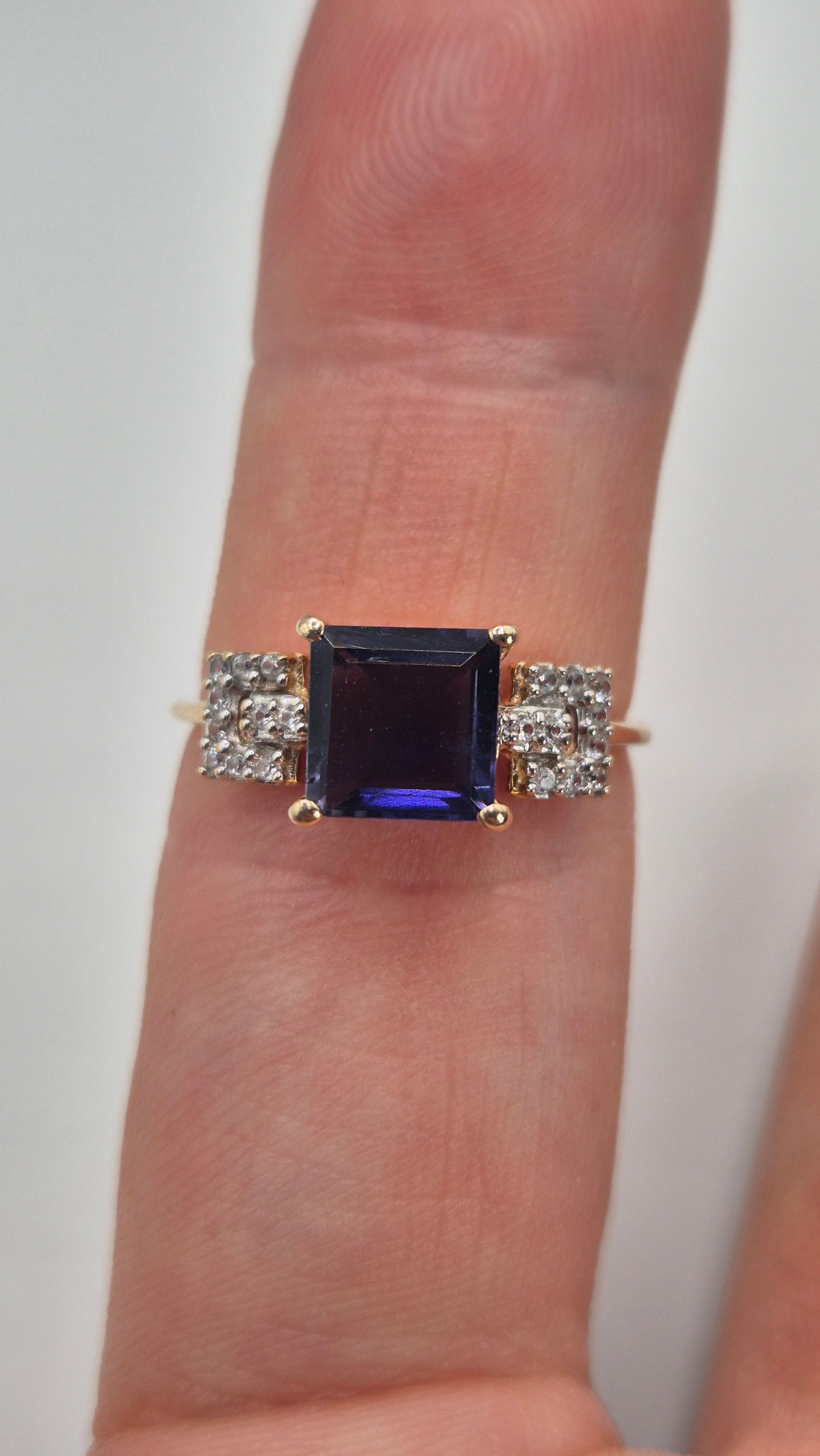 9ct gold iolite and diamond ring