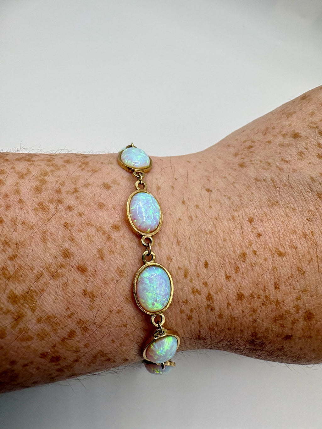 9ct gold synthetic opal bracelet