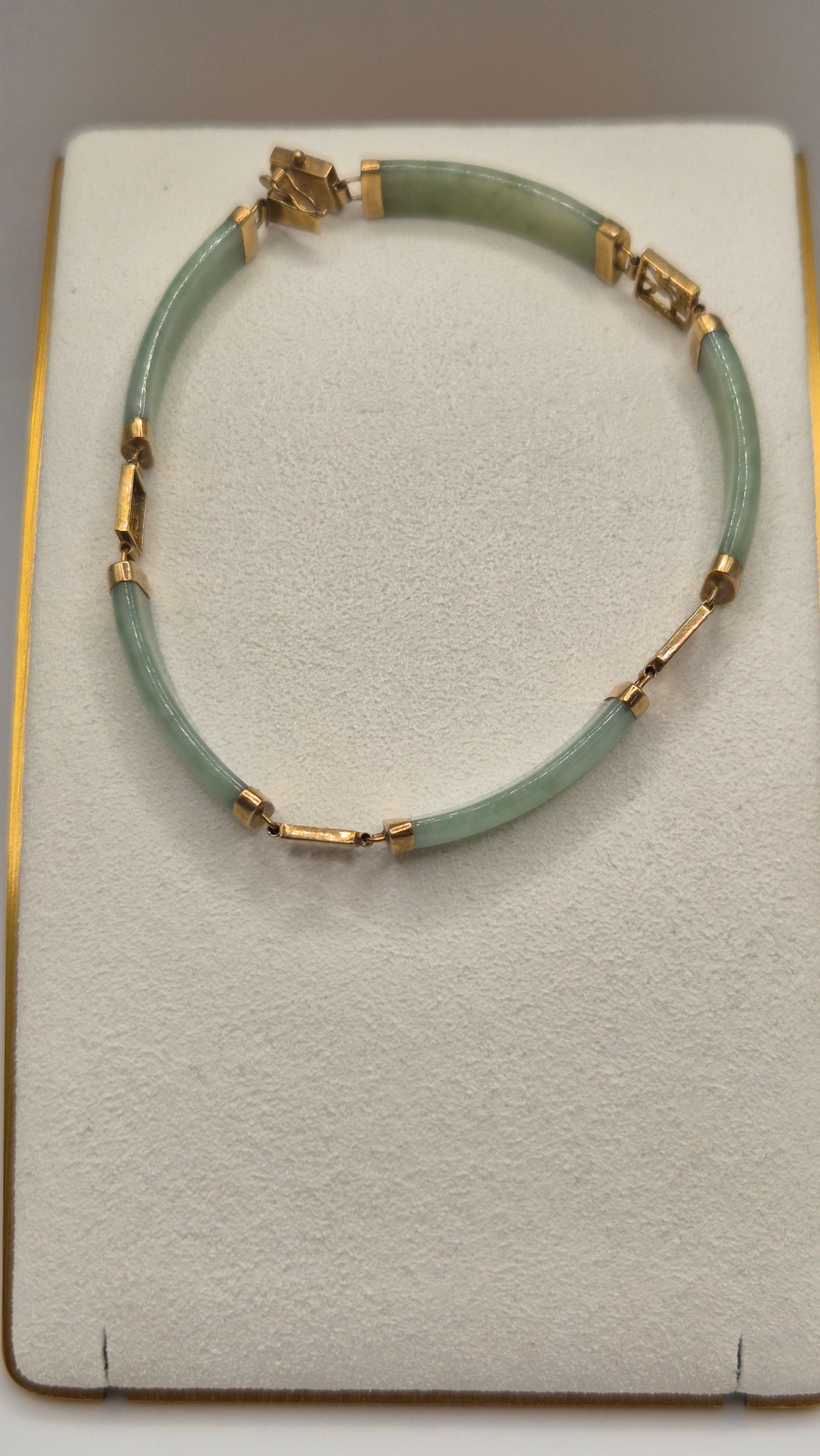 9ct gold jade bracelet