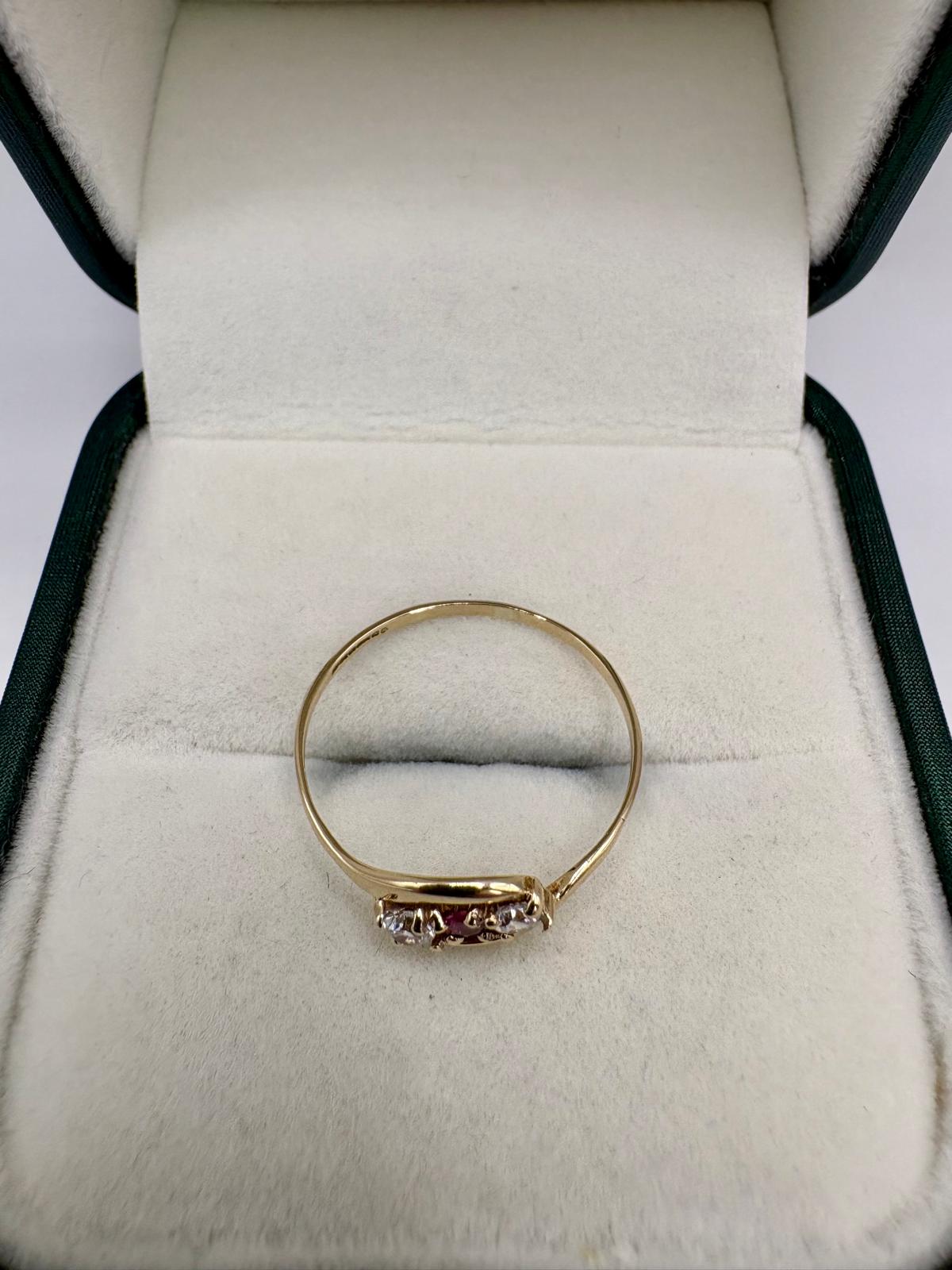 9ct gold ruby and zircon ring