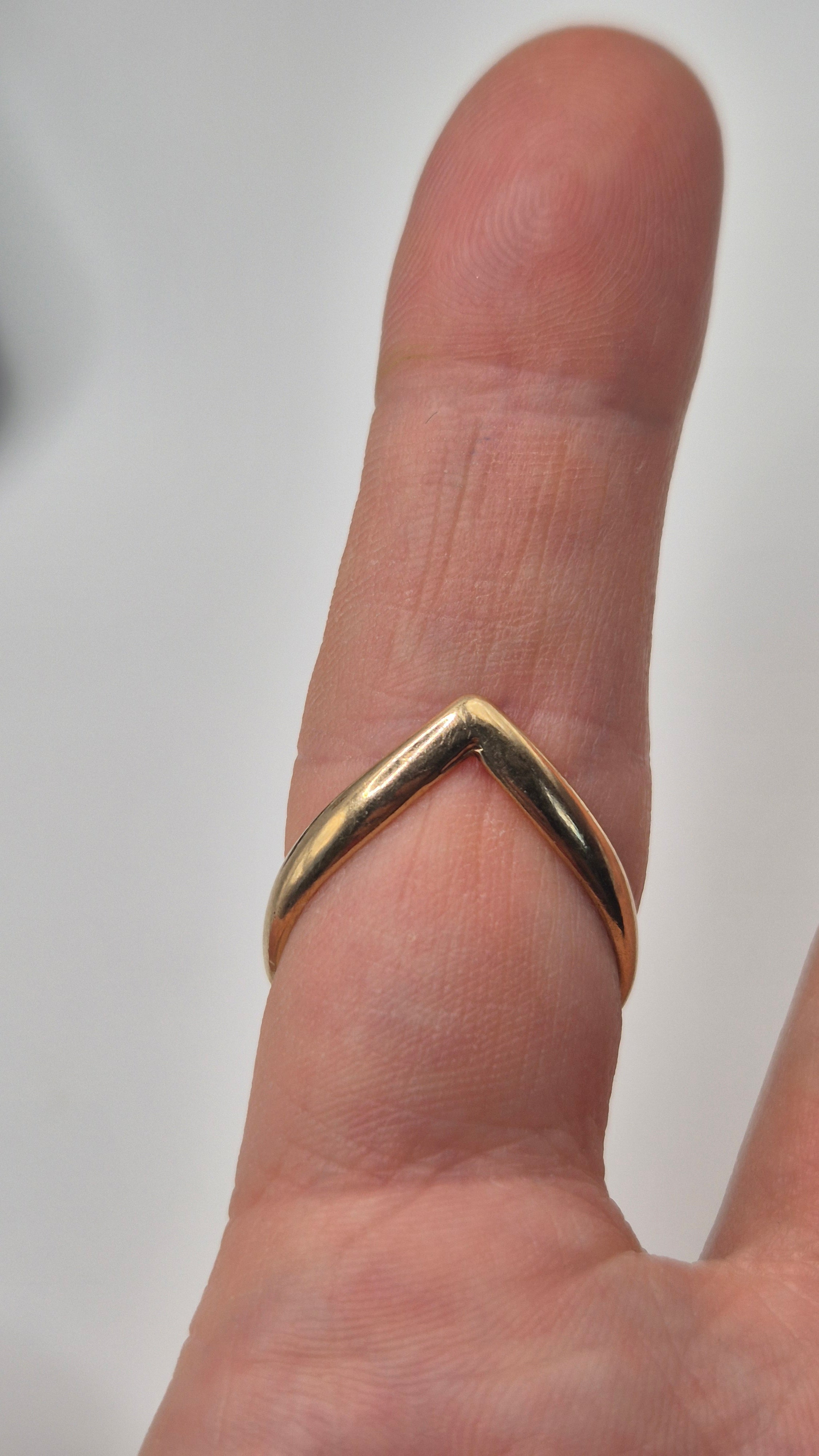 9ct gold double wishbone ring