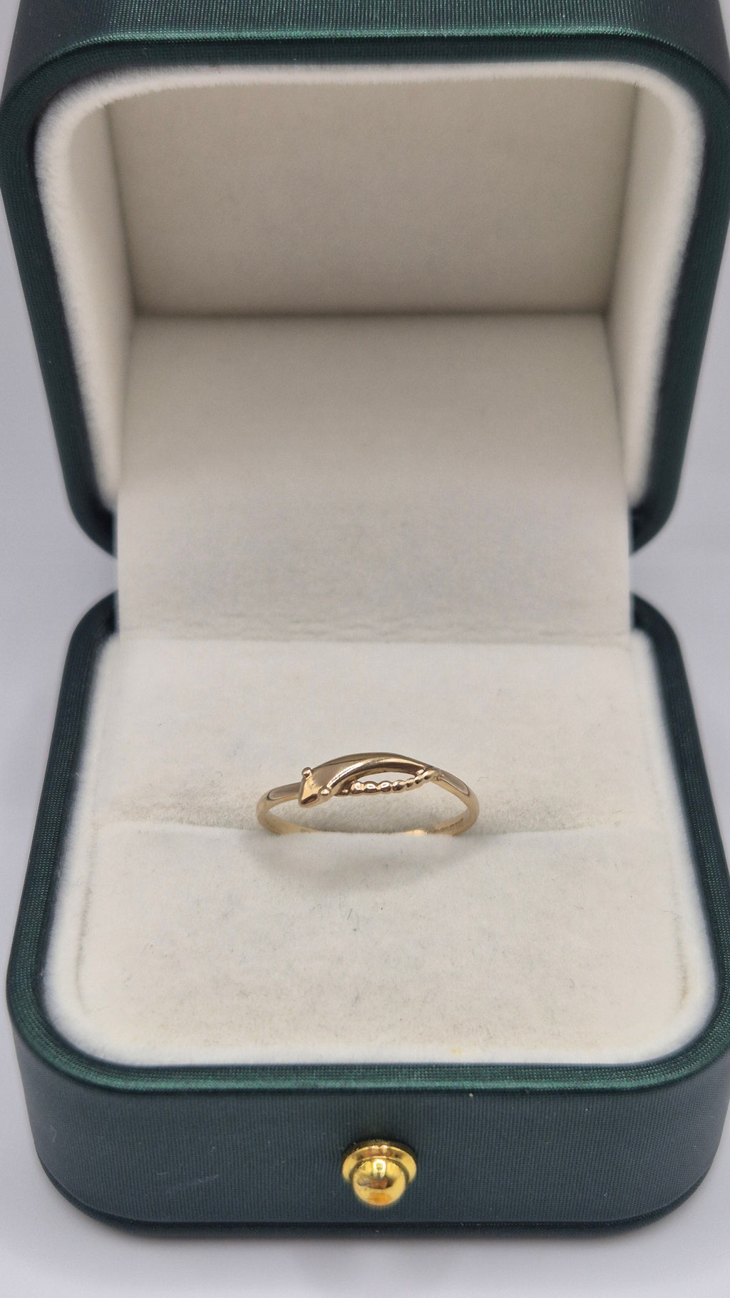 9ct gold snake ring