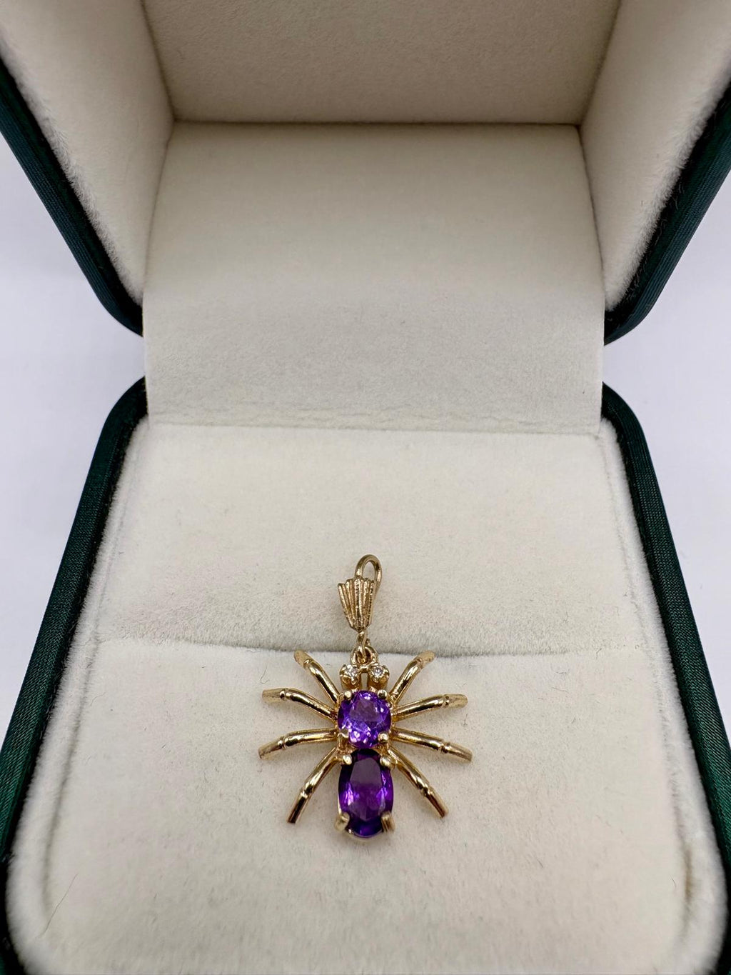 9ct gold amethyst and diamond spider pendant