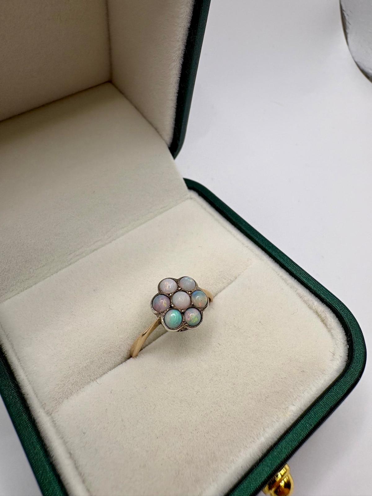 9ct gold opal daisy cluster ring