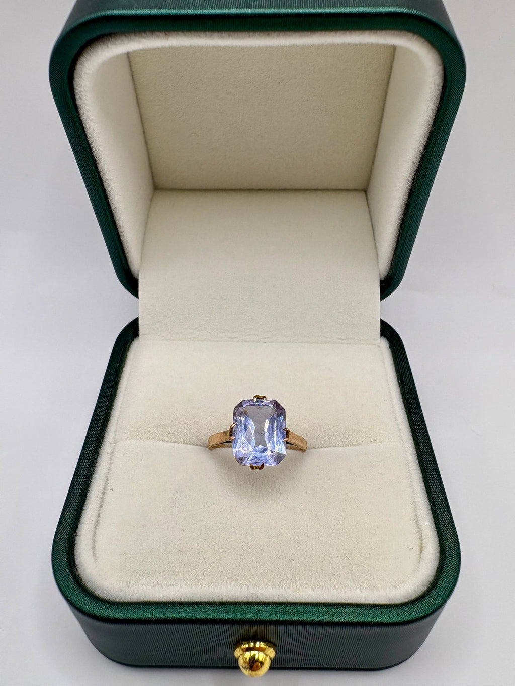 9ct gold vintage gemstone ring