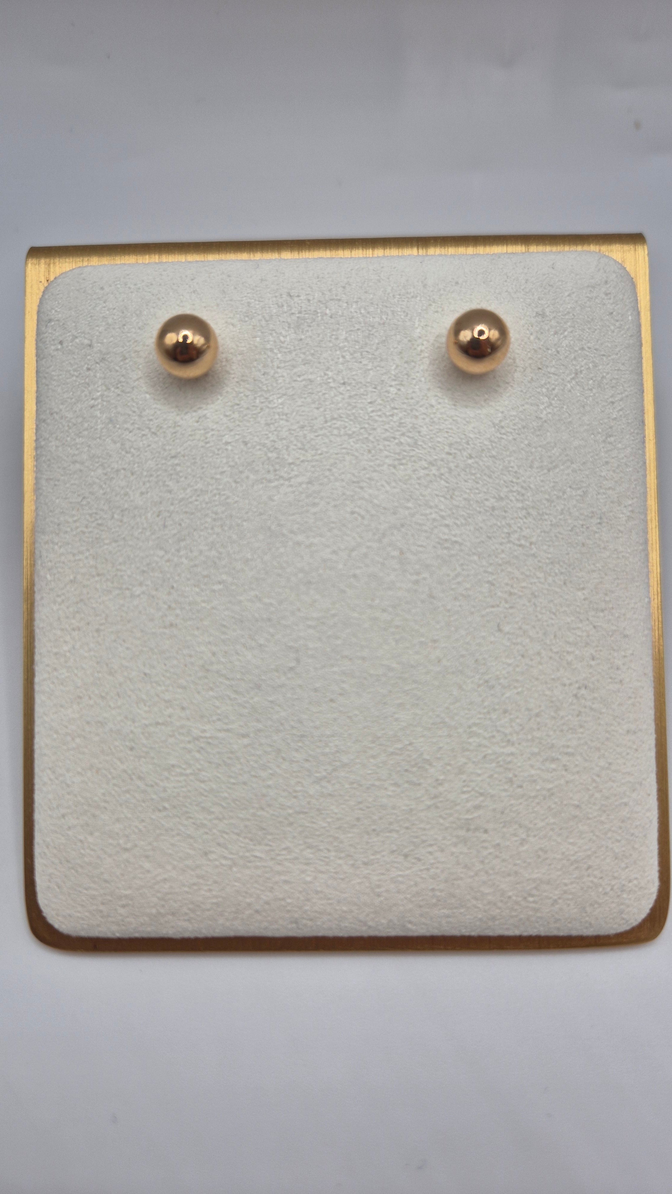 9ct gold ball stud earrings