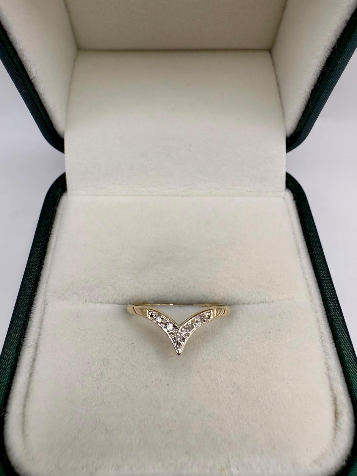 9ct gold diamond wishbone ring