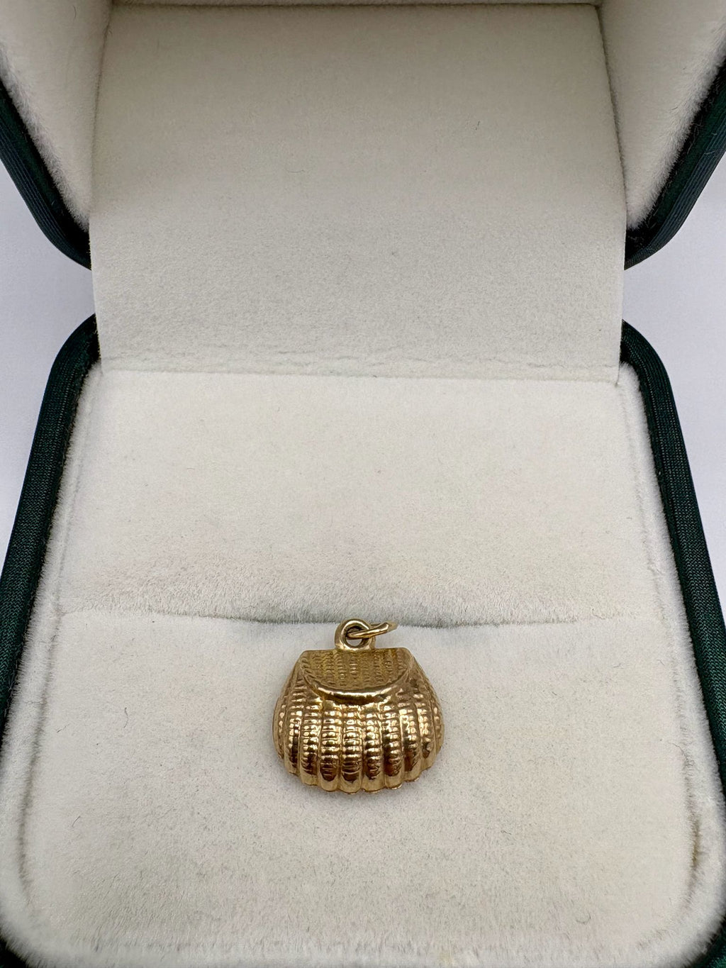 9ct gold purse charm