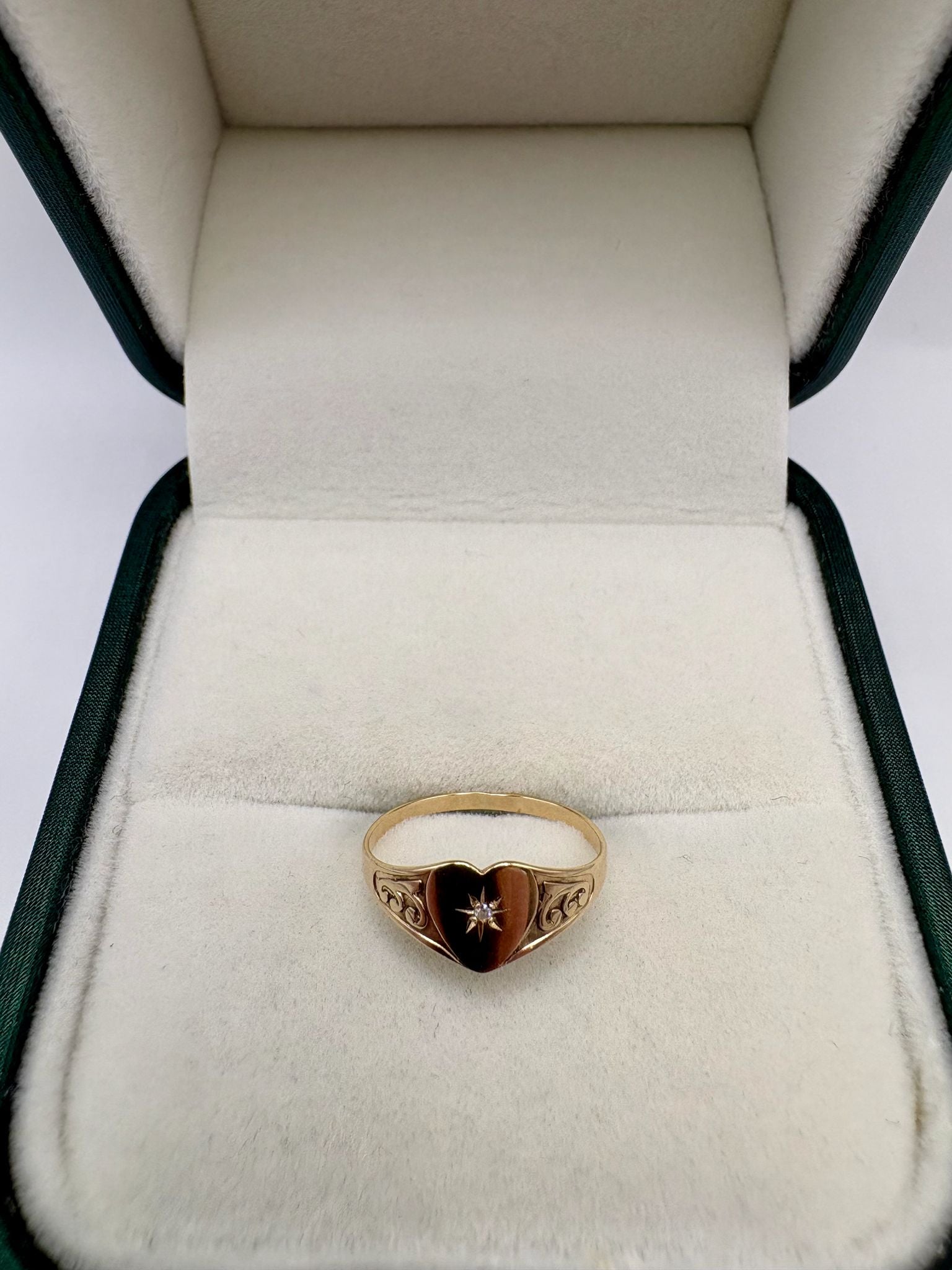 9ct gold diamond heart signet ring