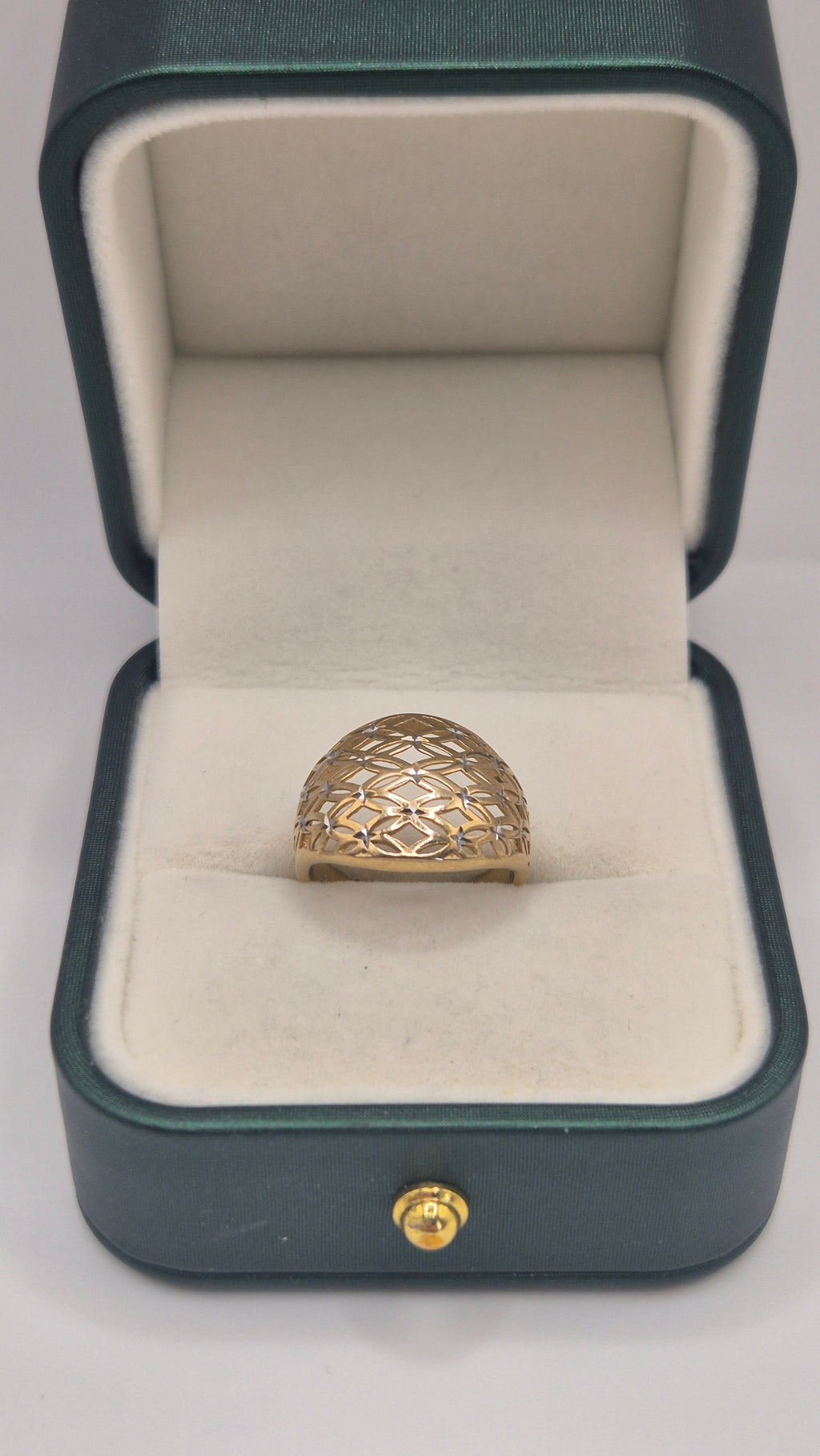 9ct gold dome ring