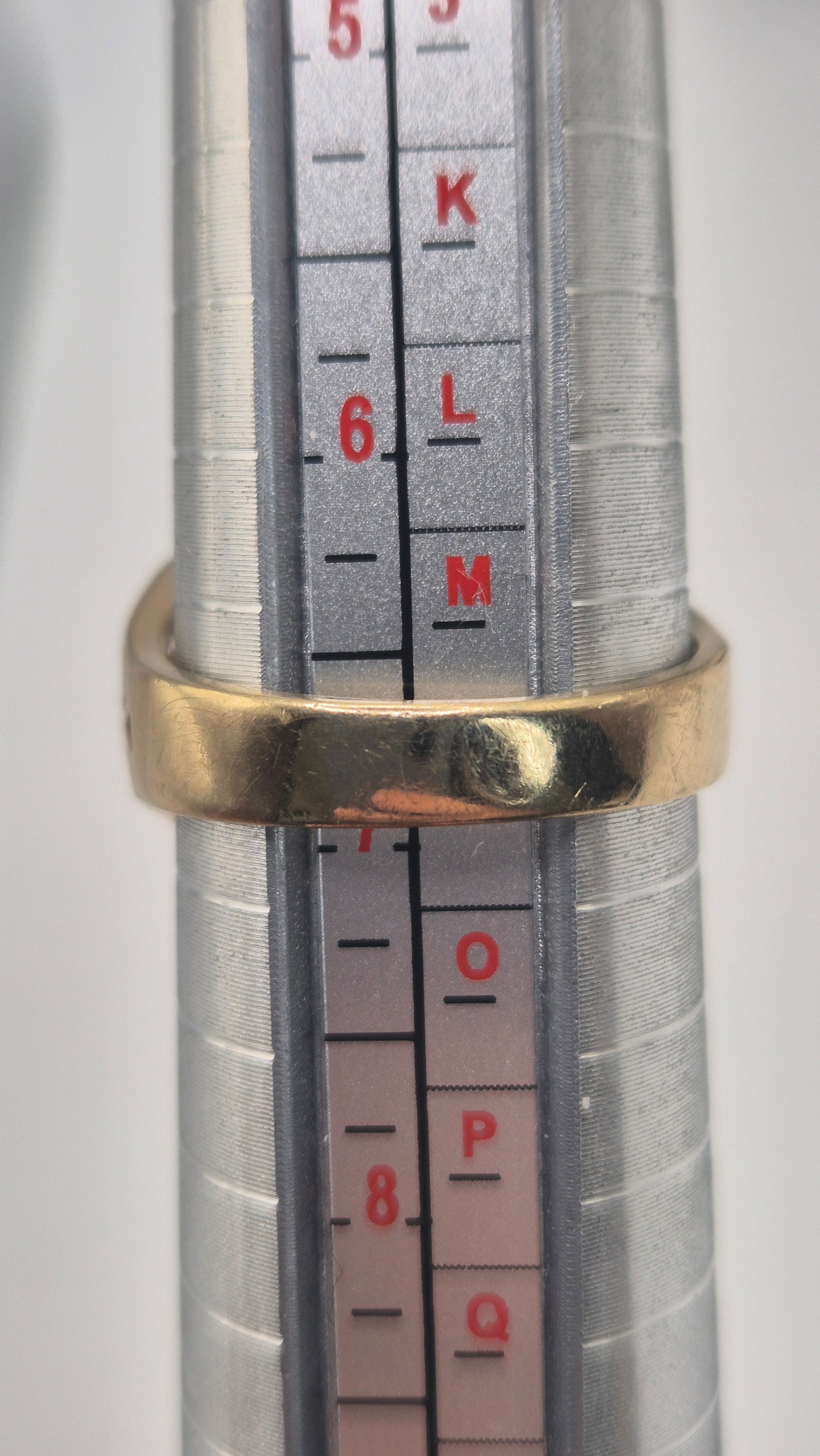 9ct gold dome ring