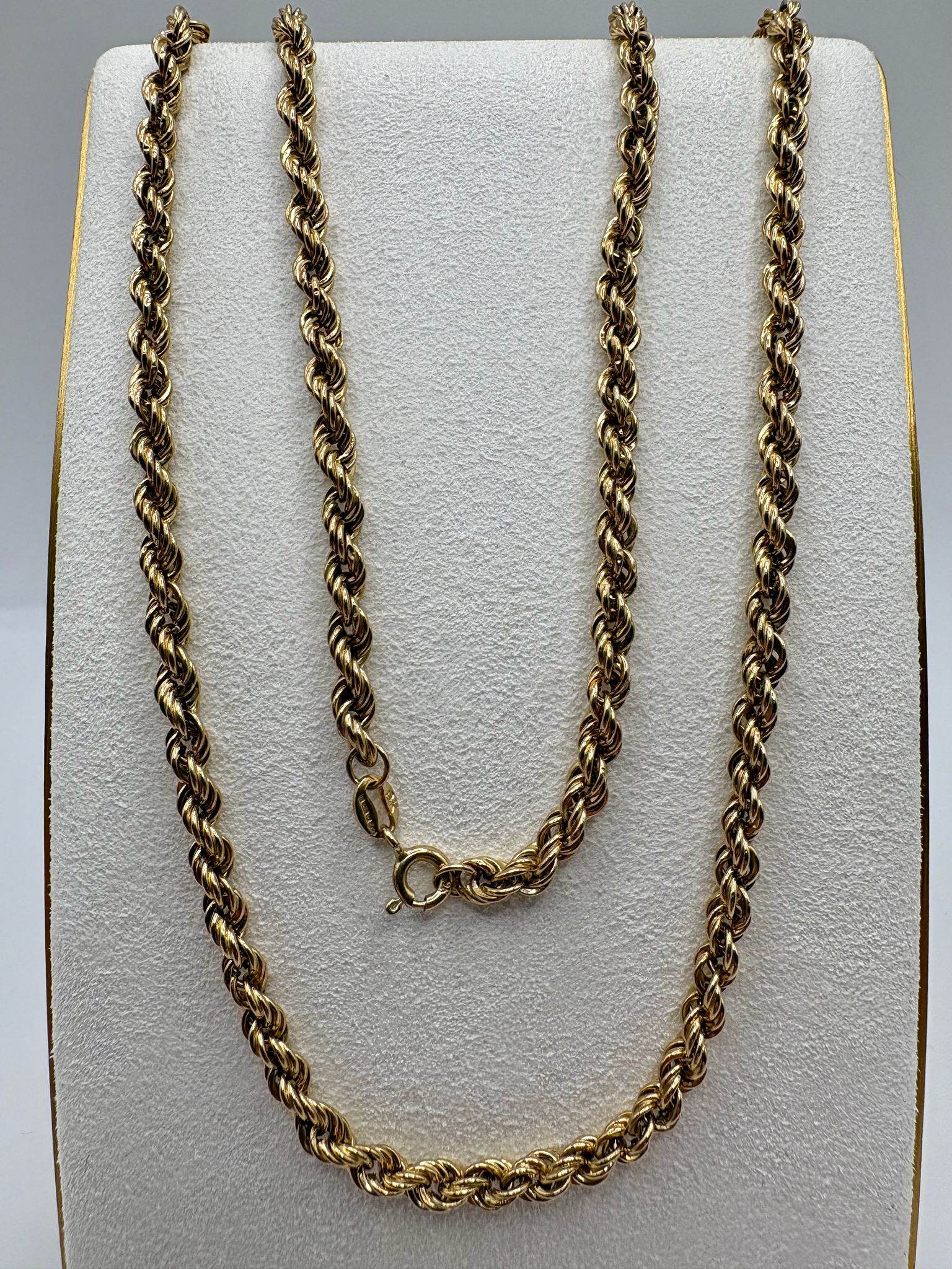 9ct gold 19inch rope chain