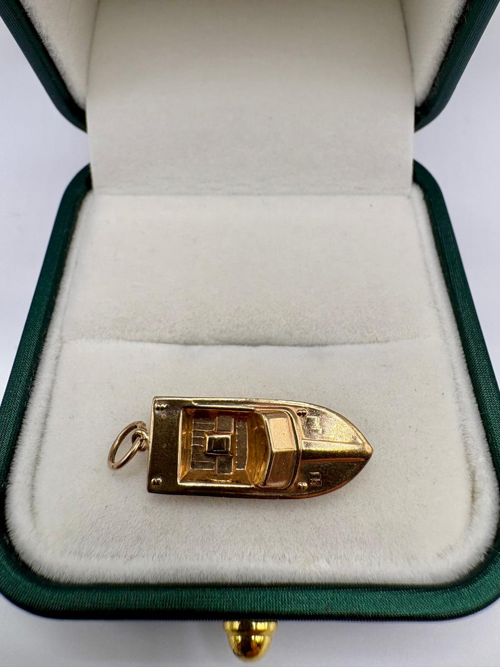 9ct gold boat charm