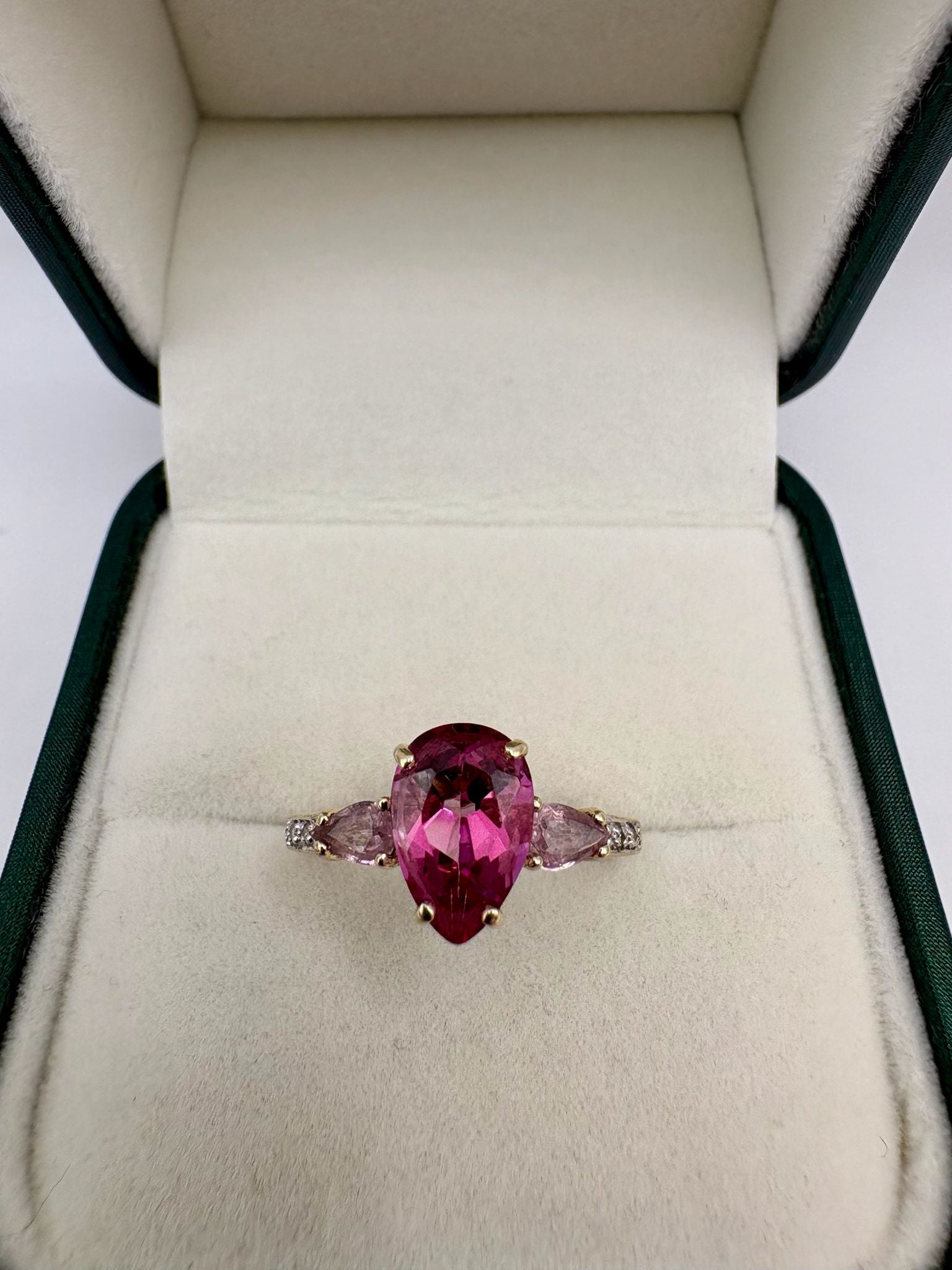 9ct gold pink sapphire and diamond ring