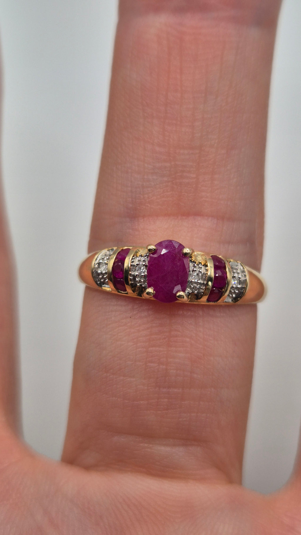 9ct gold ruby and diamond ring