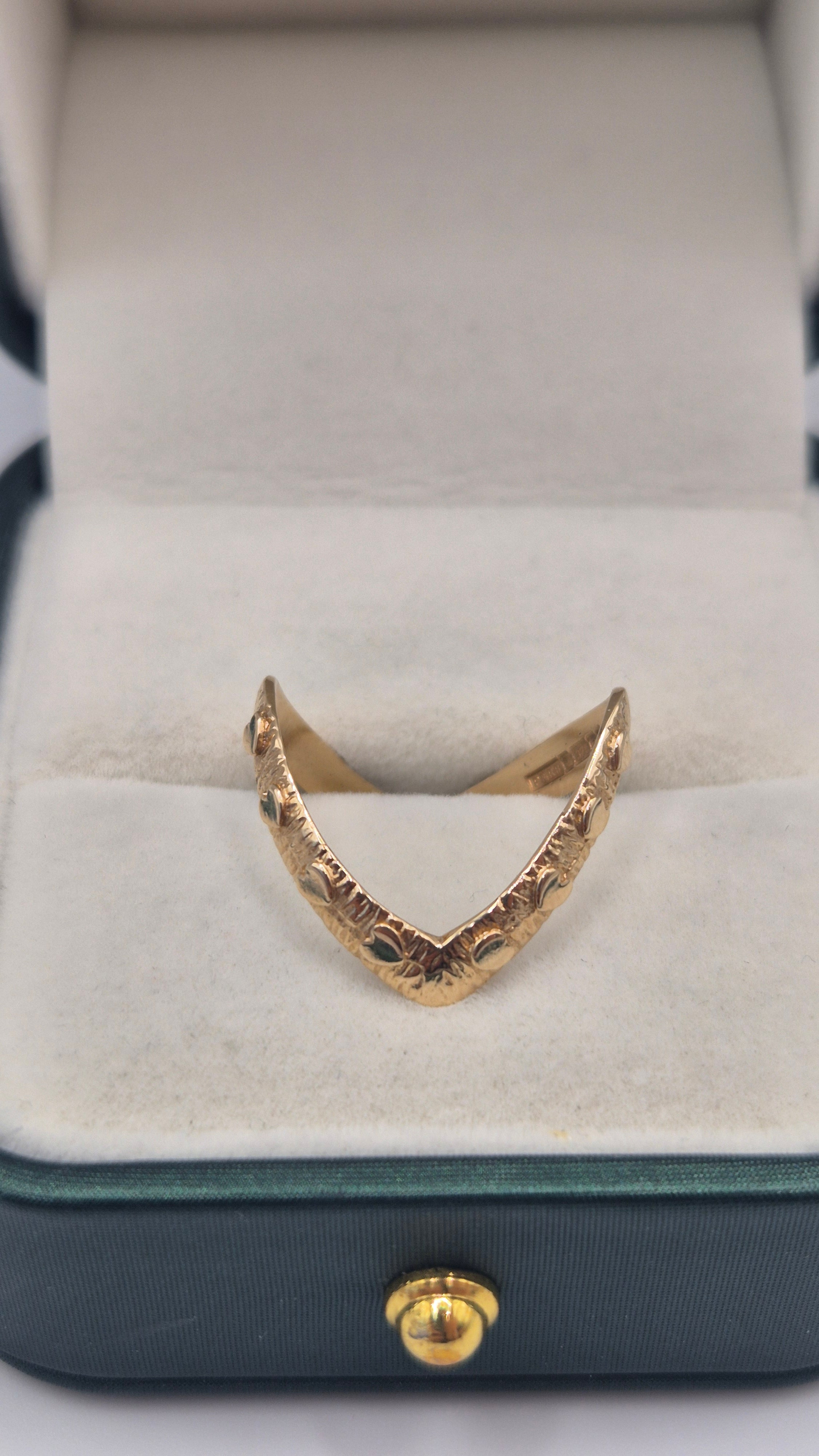 9ct gold double wishbone heart ring