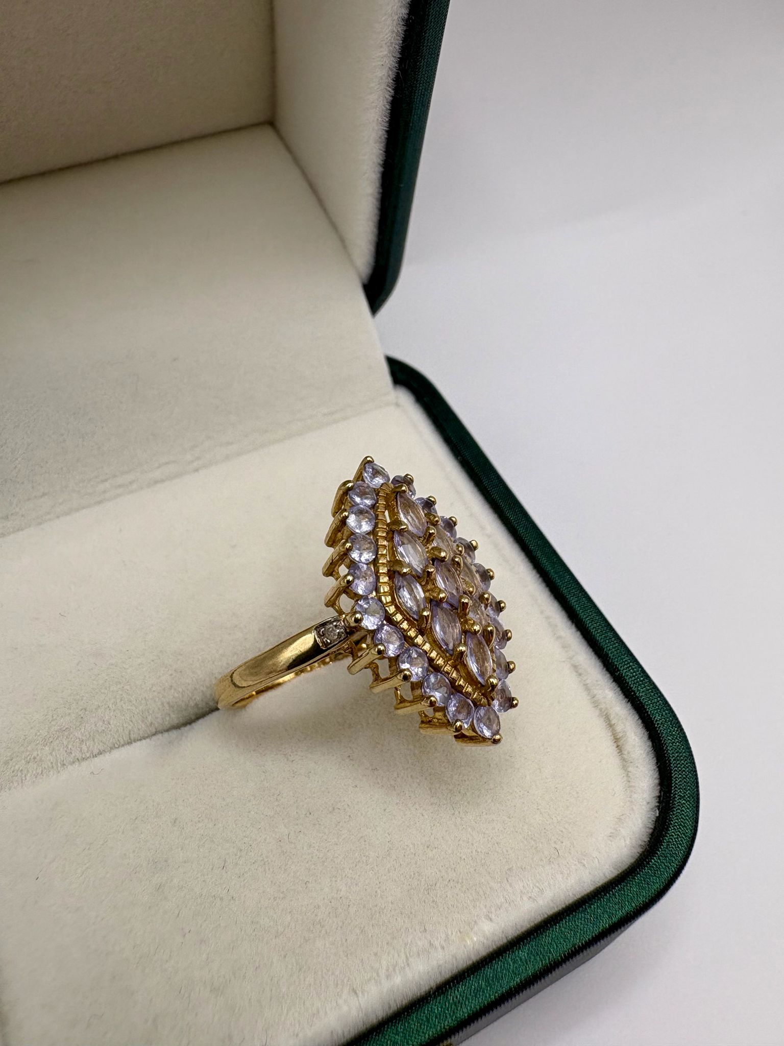 9ct gold tanzanite cluster ring
