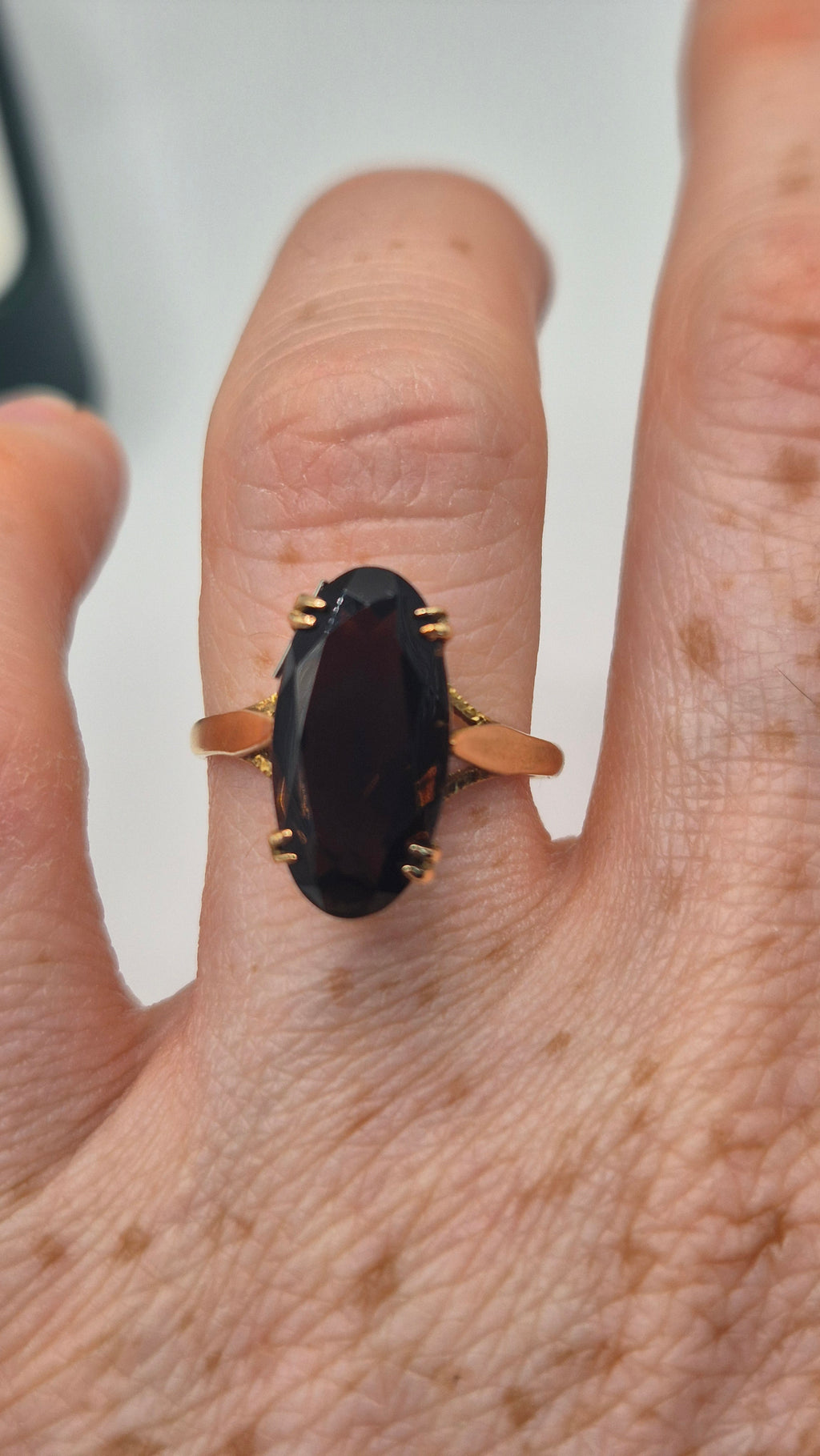 9ct gold smokey quartz ring