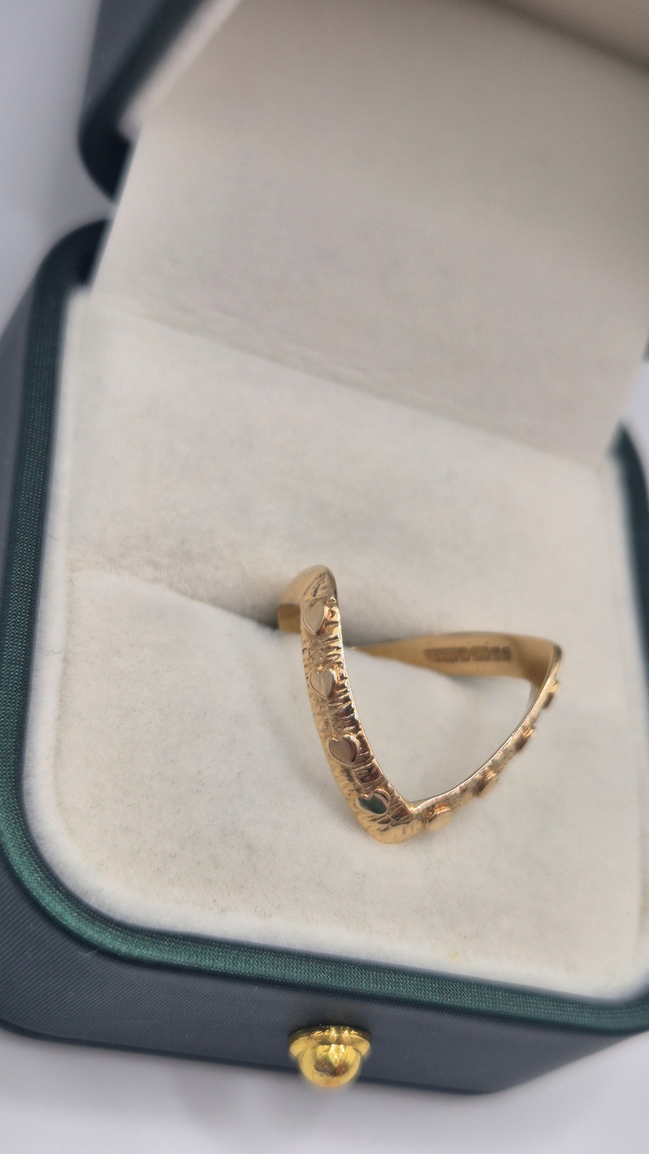 9ct gold double wishbone heart ring
