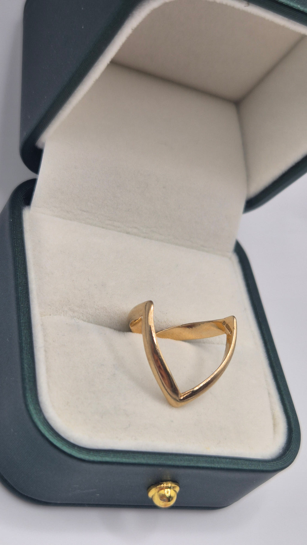 9ct gold double wishbone ring