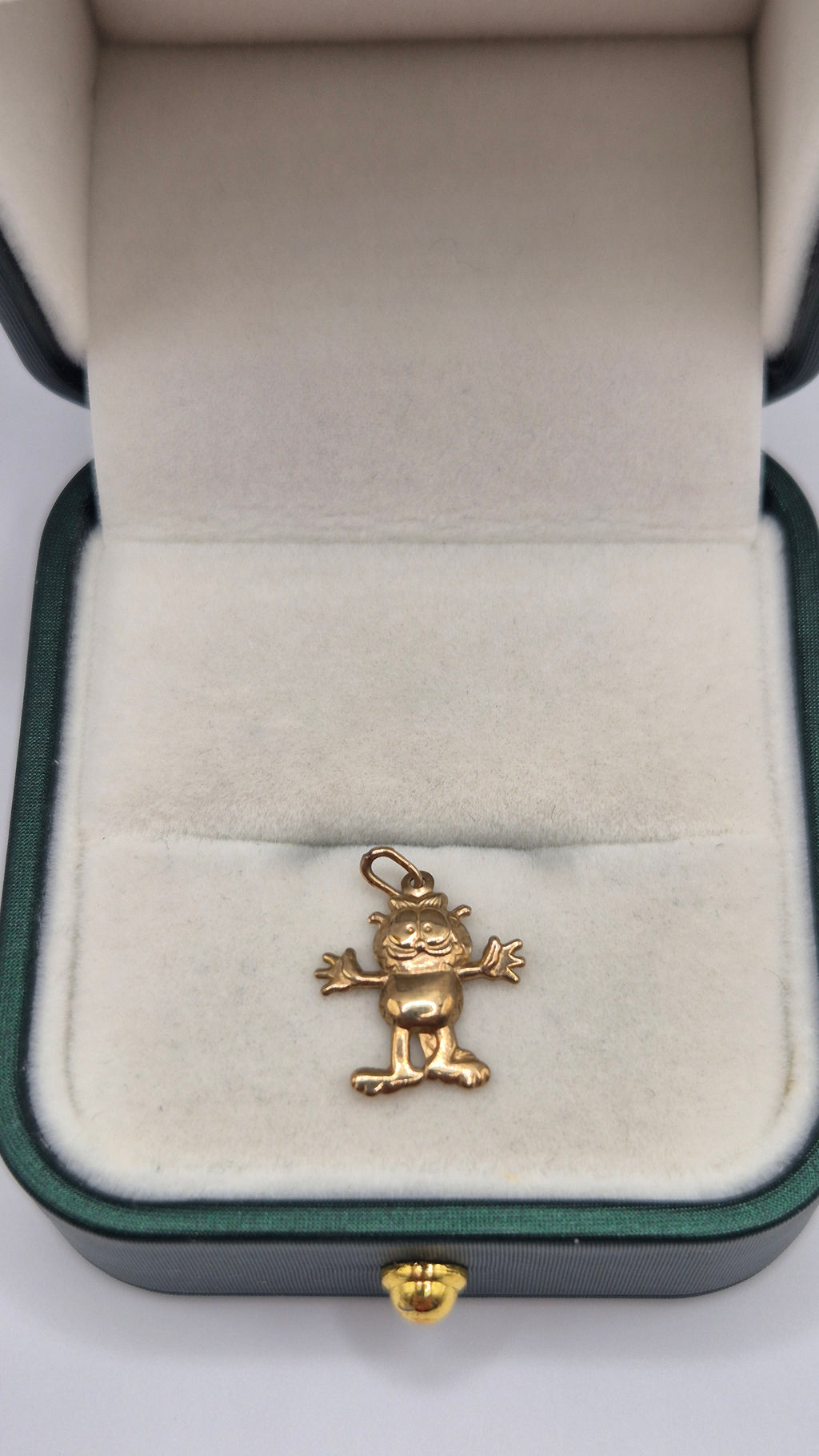 9ct gold garfield charm