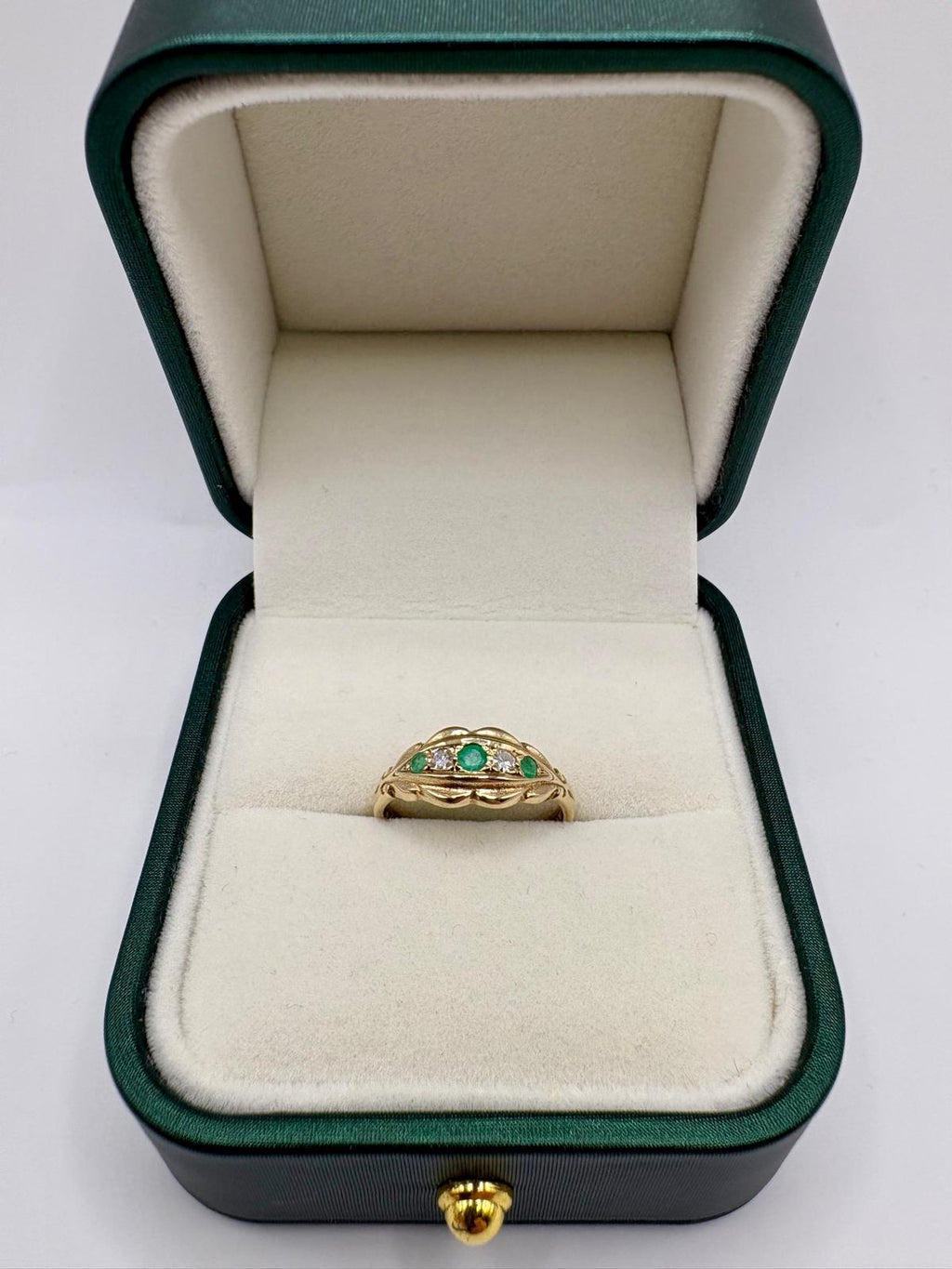 9ct gold emerald and diamond gypsy ring