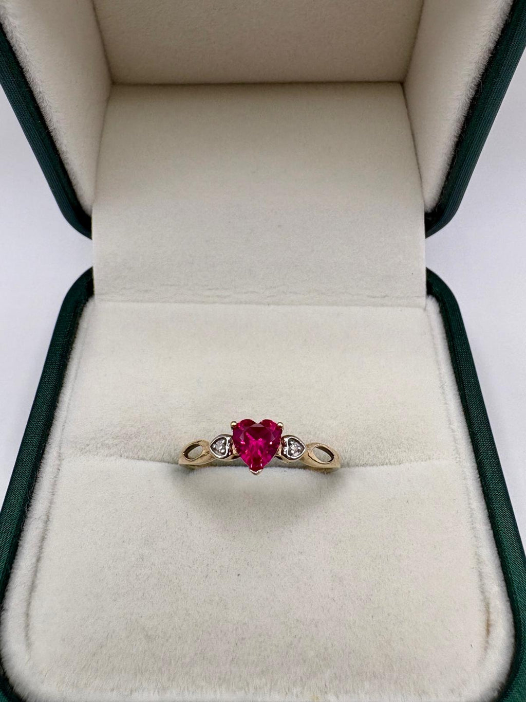 9ct gold ruby and diamond heart ring