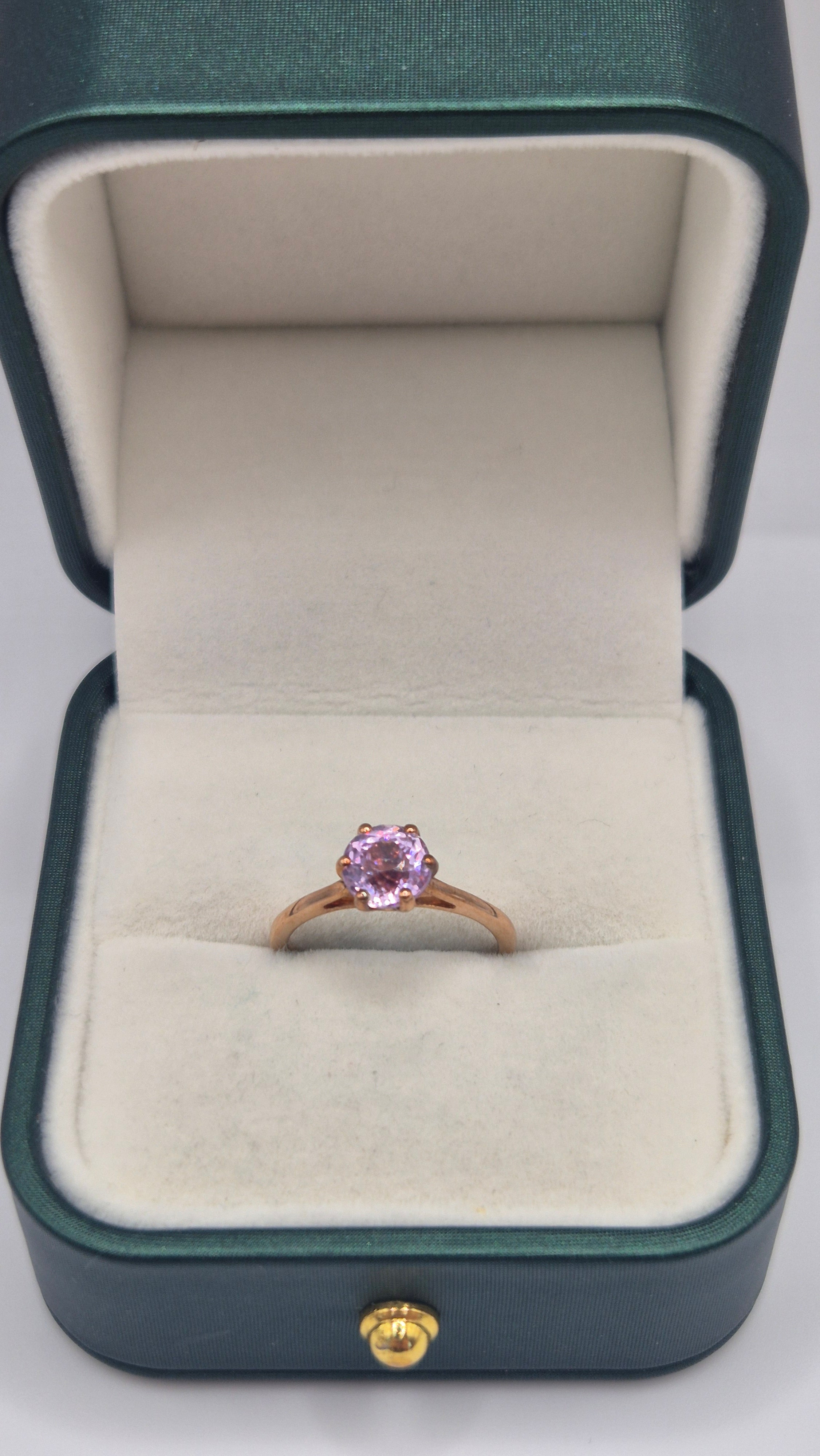 9ct rose gold amethyst ring
