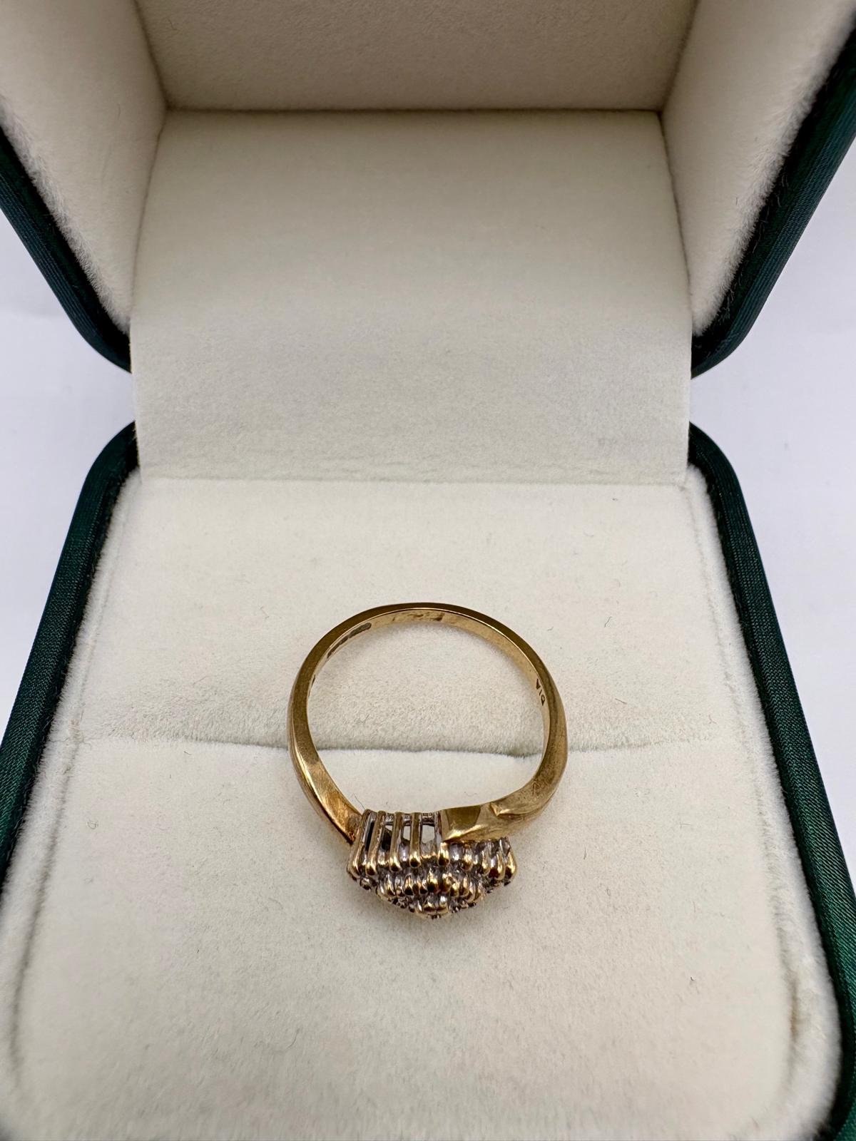 9ct gold diamond ring
