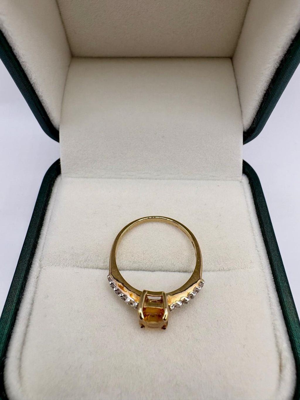 9ct gold Citrine and zircon
