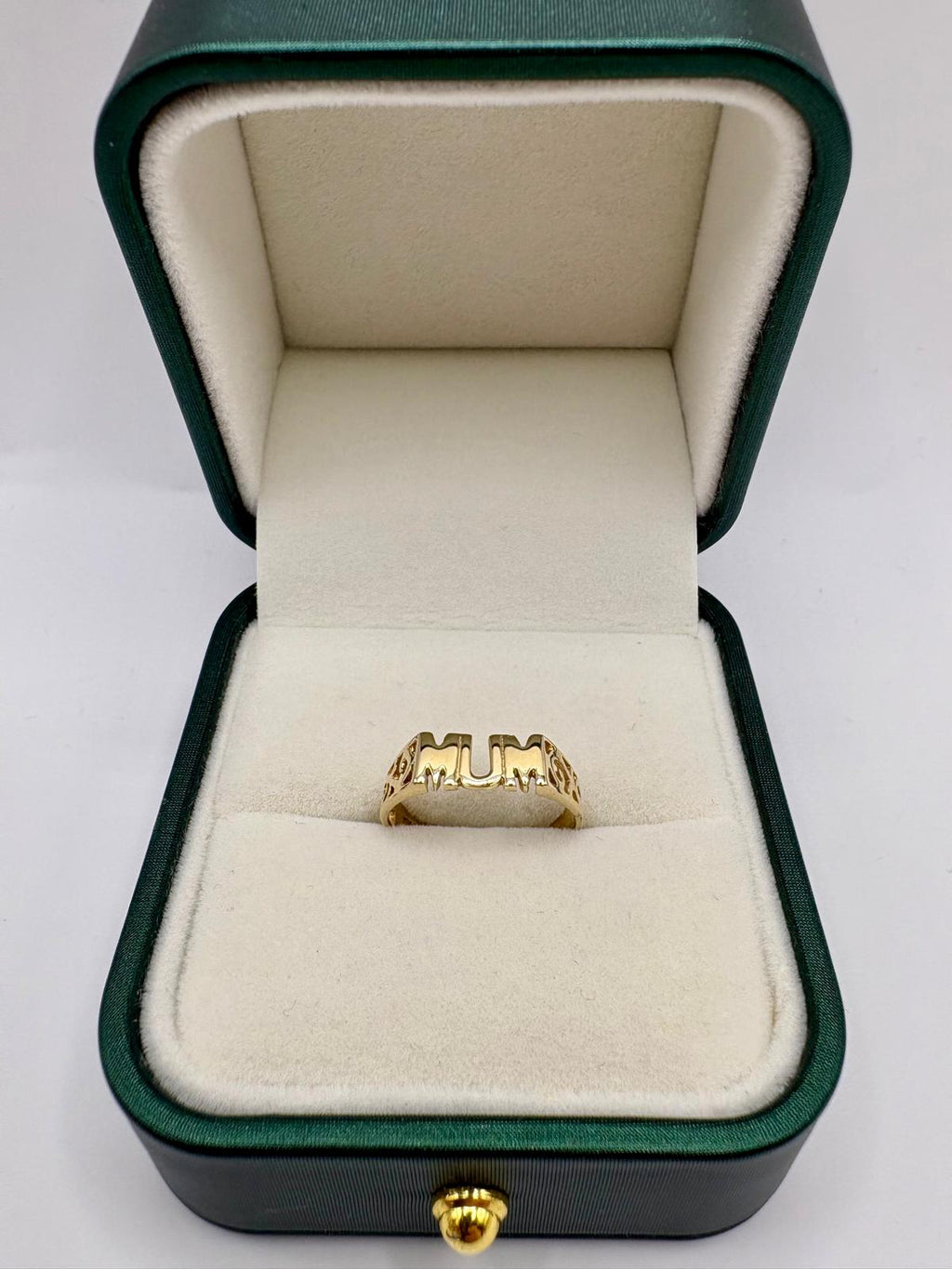9ct gold mum ring