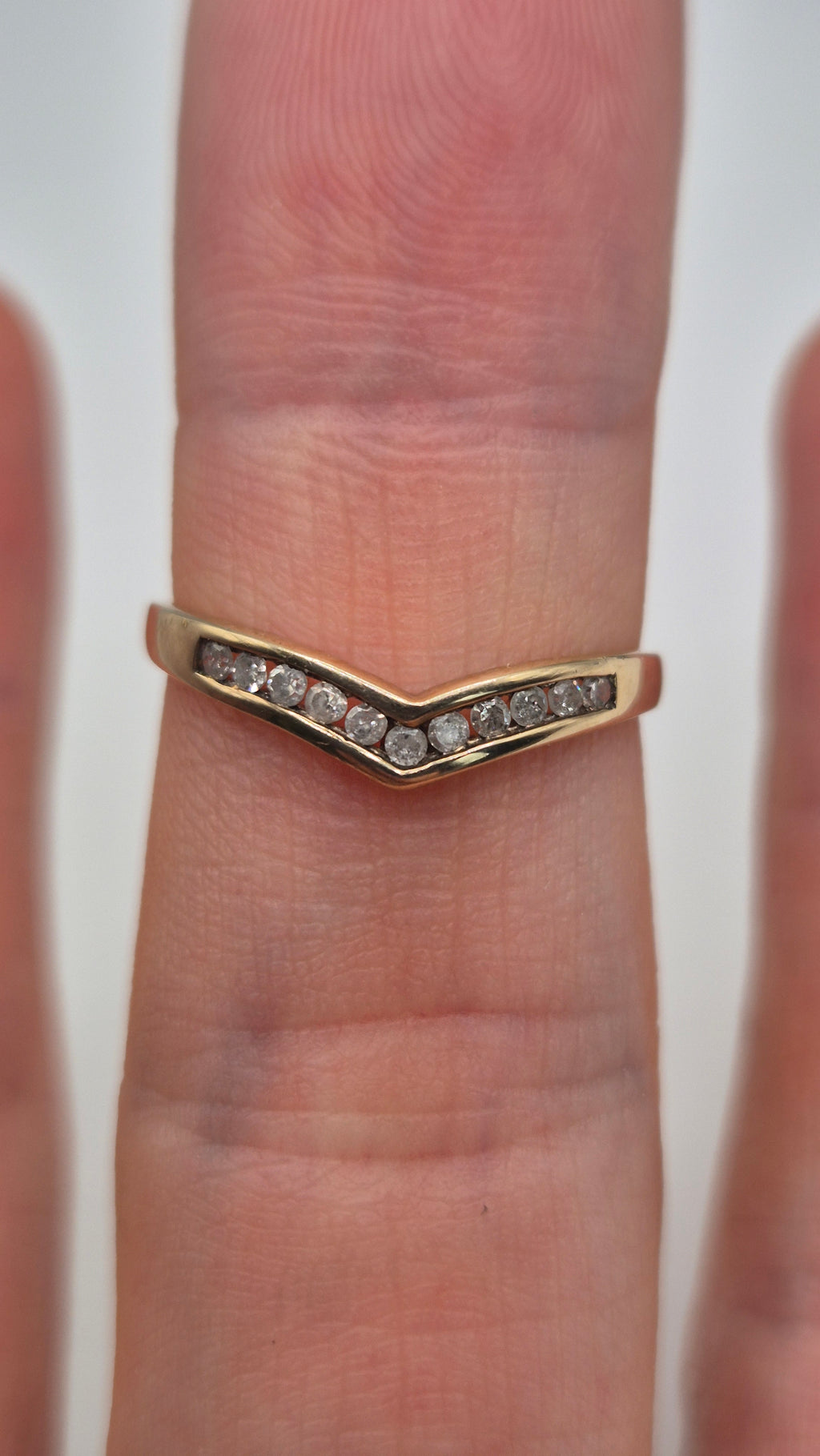 9ct gold diamond wishbone ring