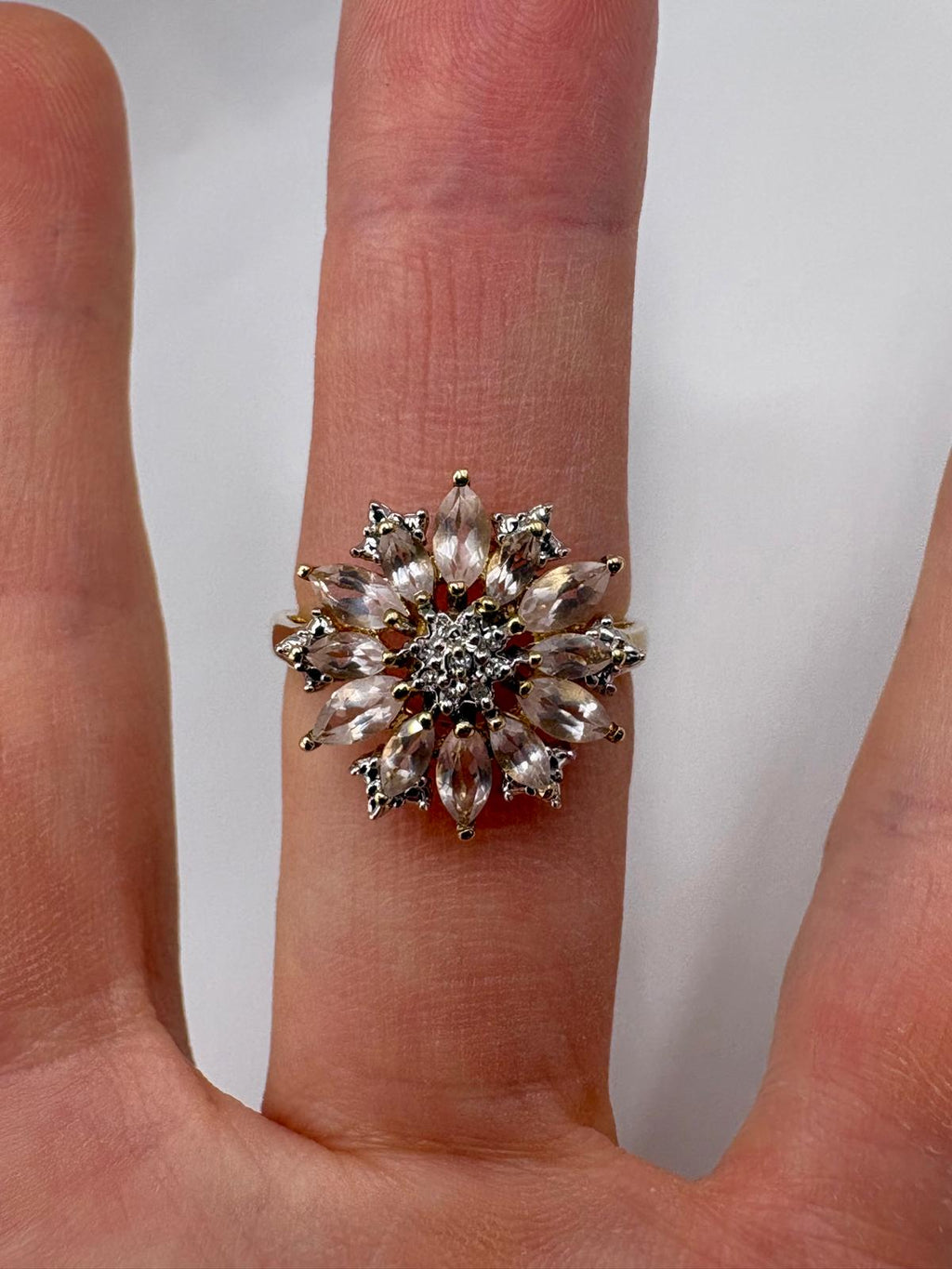 9ct gold morganite and diamond cluster ring