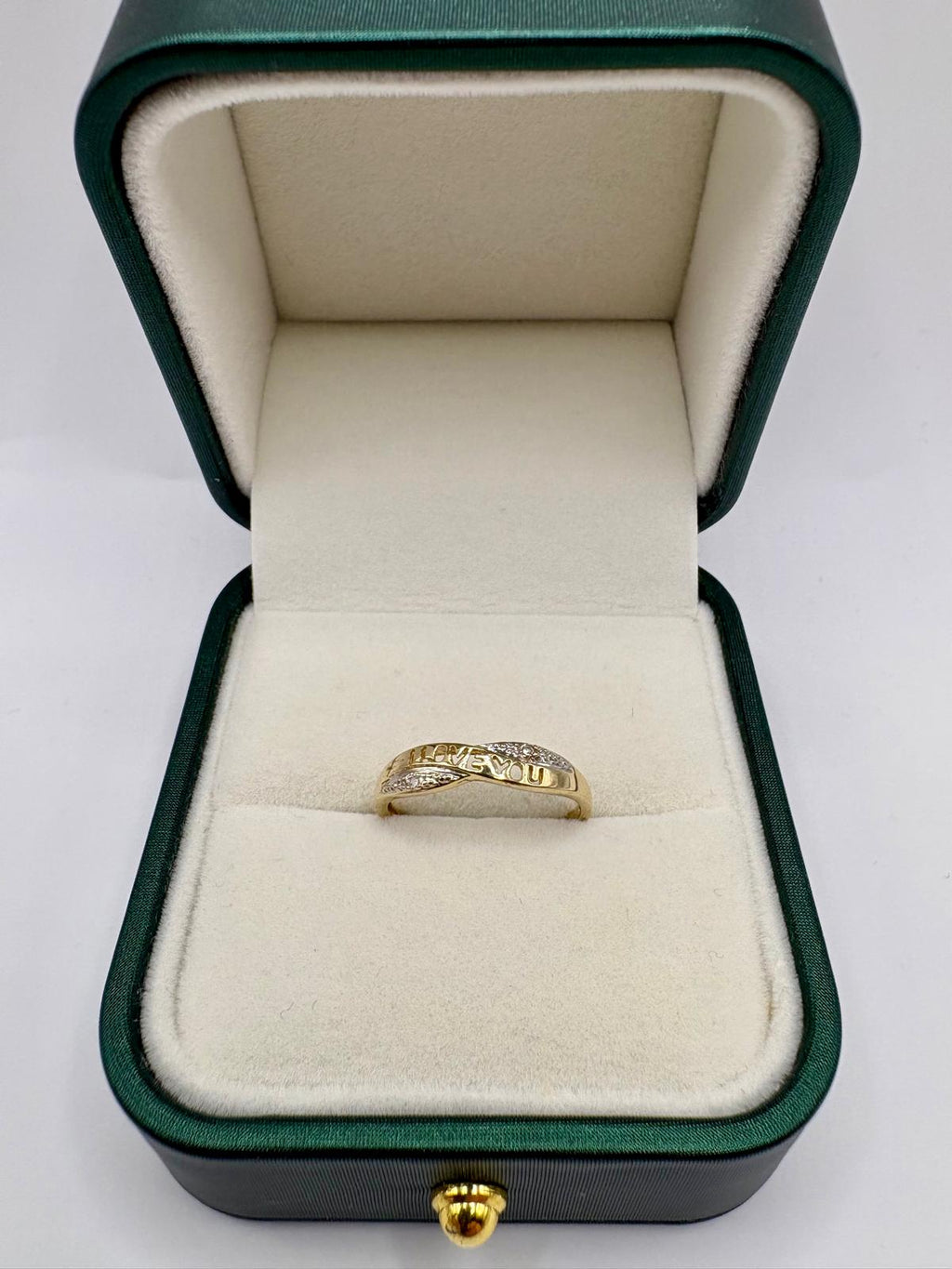 9ct diamond 'I Love You' ring