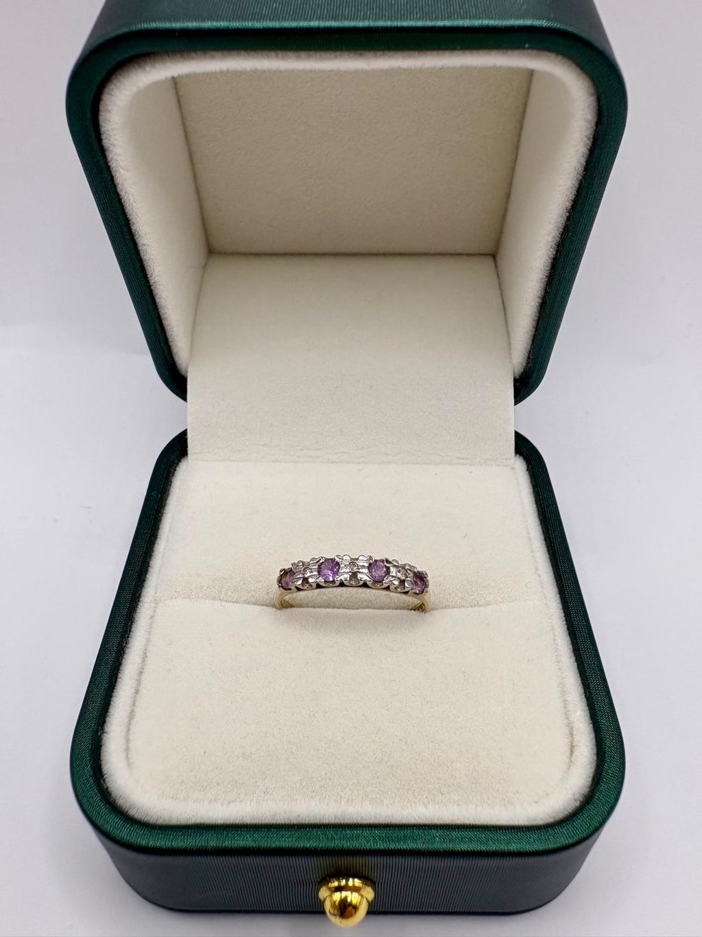 9ct gold amethyst and diamond ring