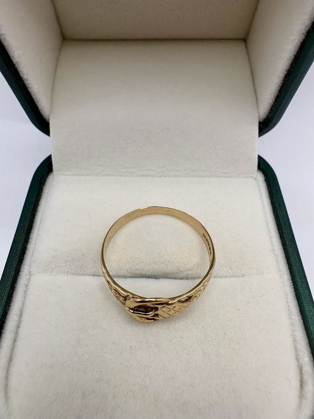 9ct gold buckle ring