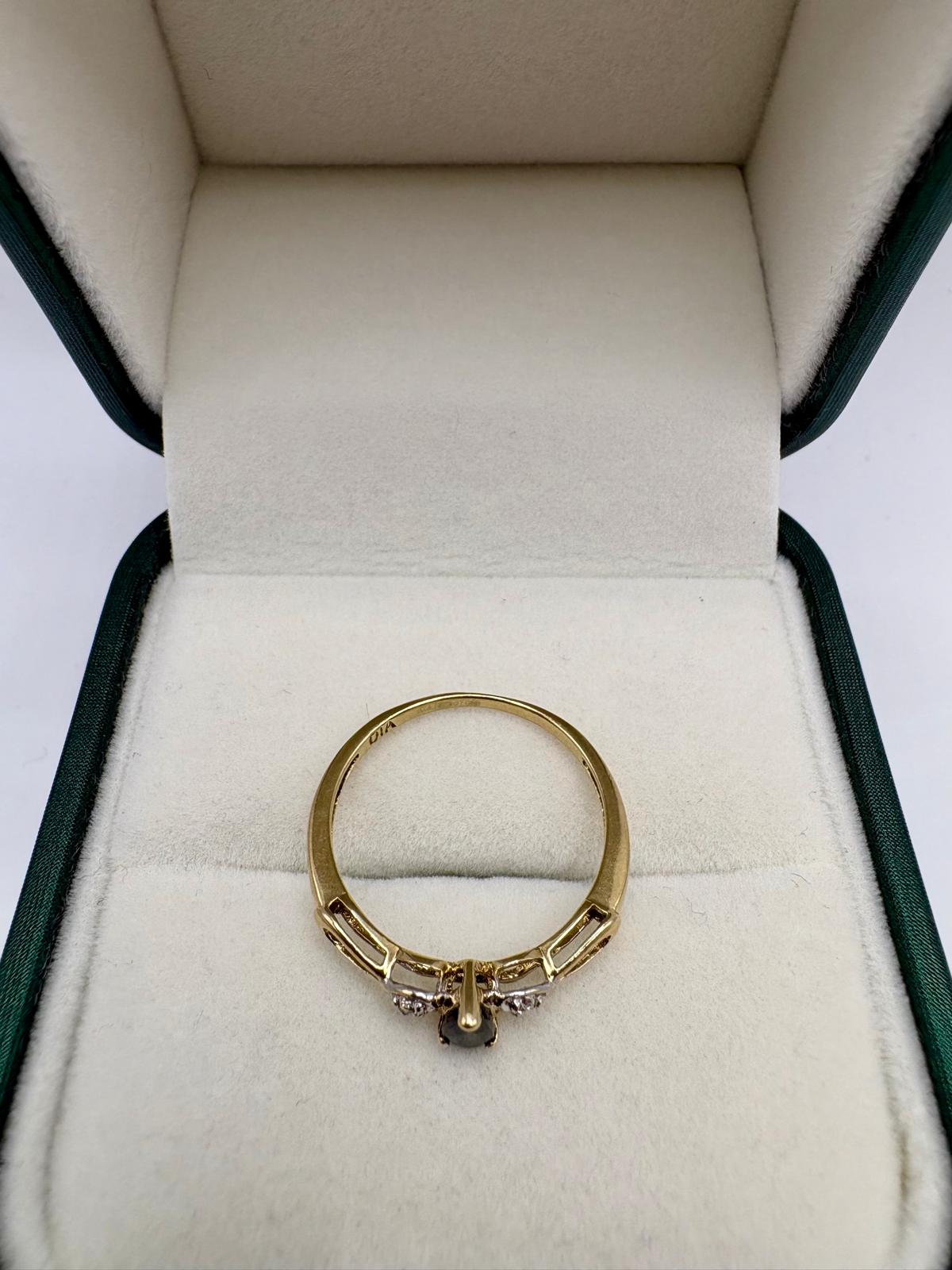 9ct gold sapphire and diamond ring