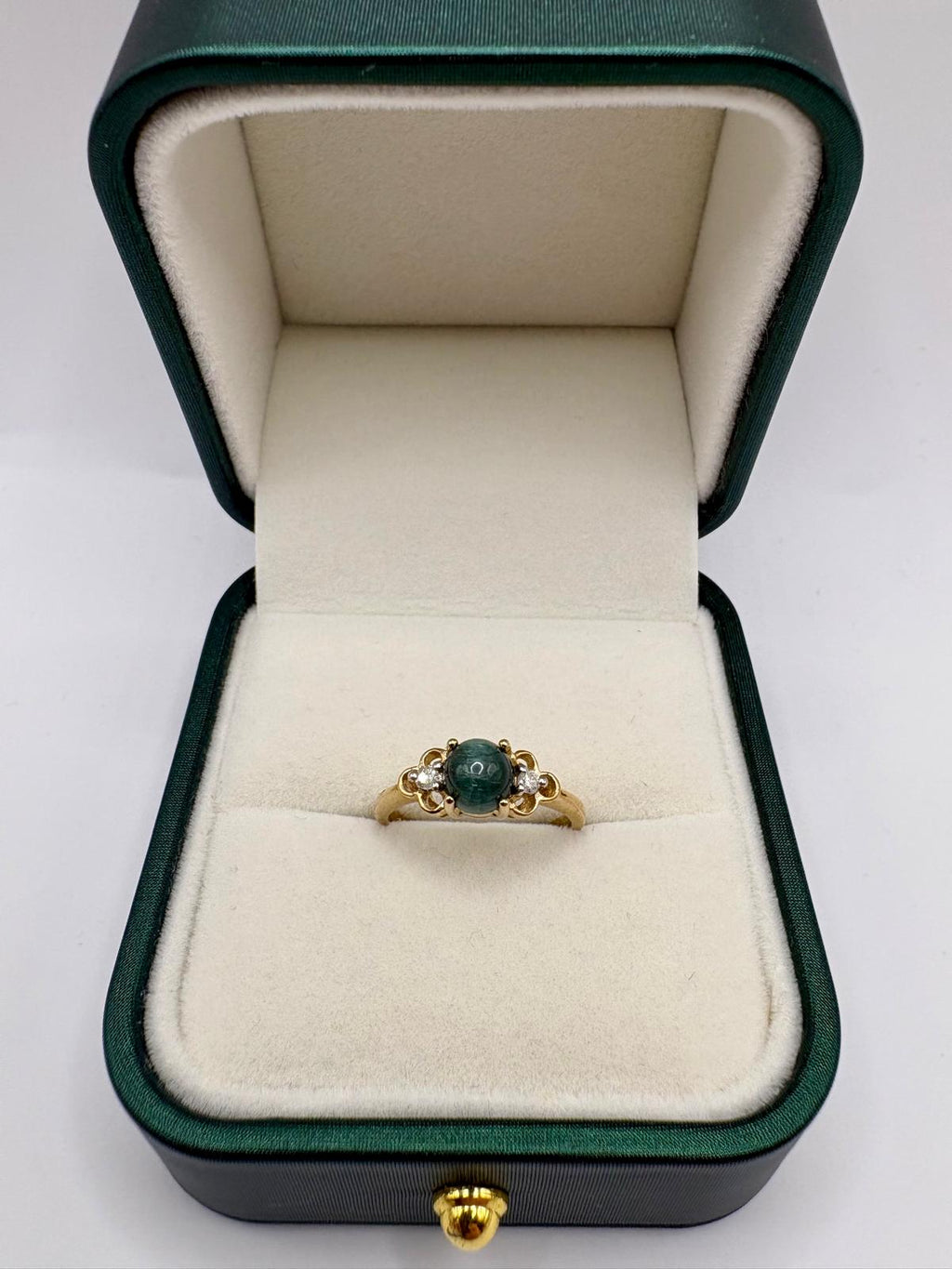9ct gold cat's eye Tourmaline and Diamond ring