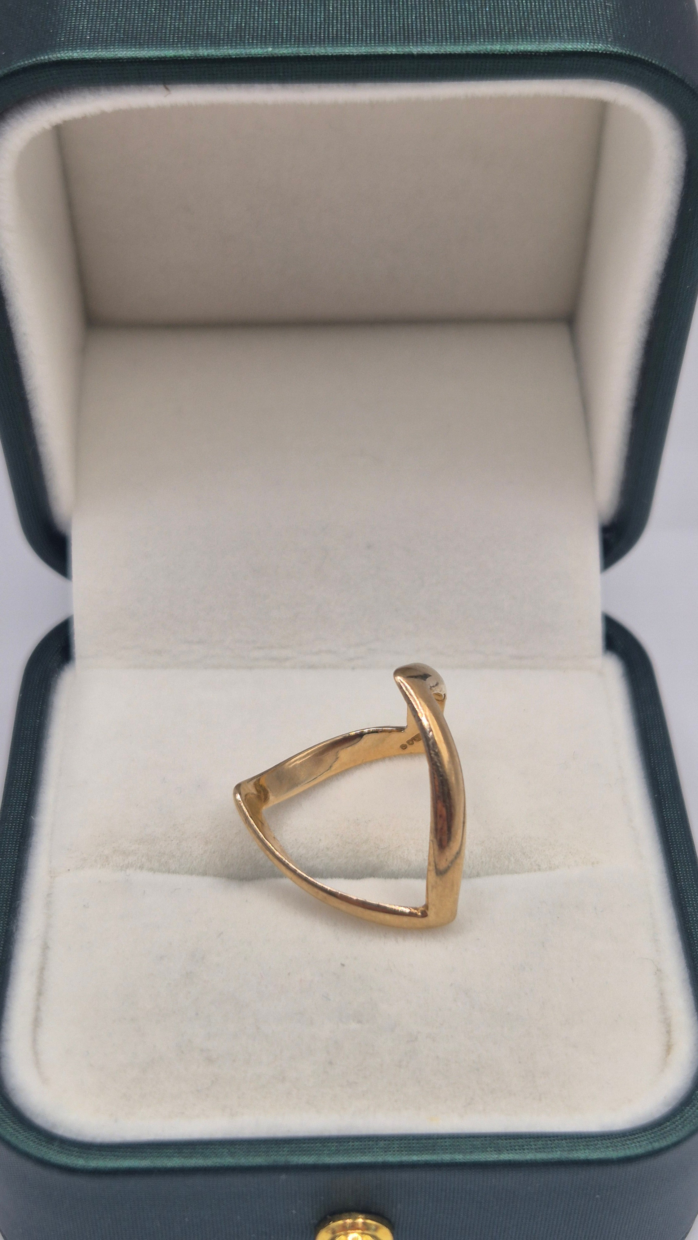 9ct gold double wishbone ring