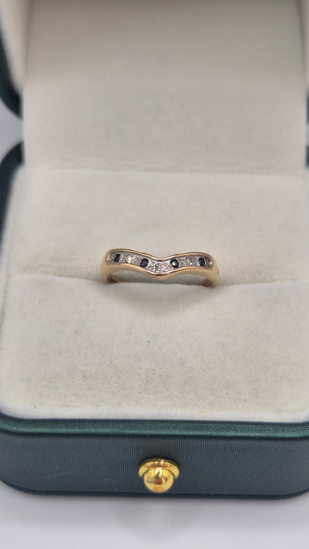 9ct gold diamond and sapphire wishbone ring