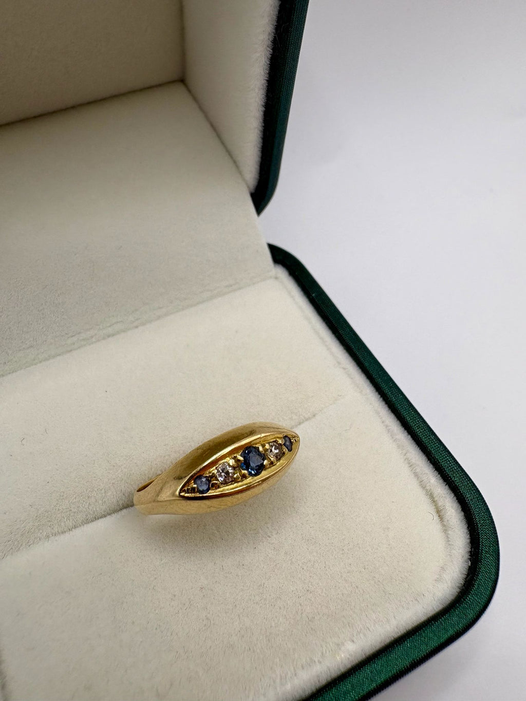 18ct gold sapphire trilogy and diamond ring